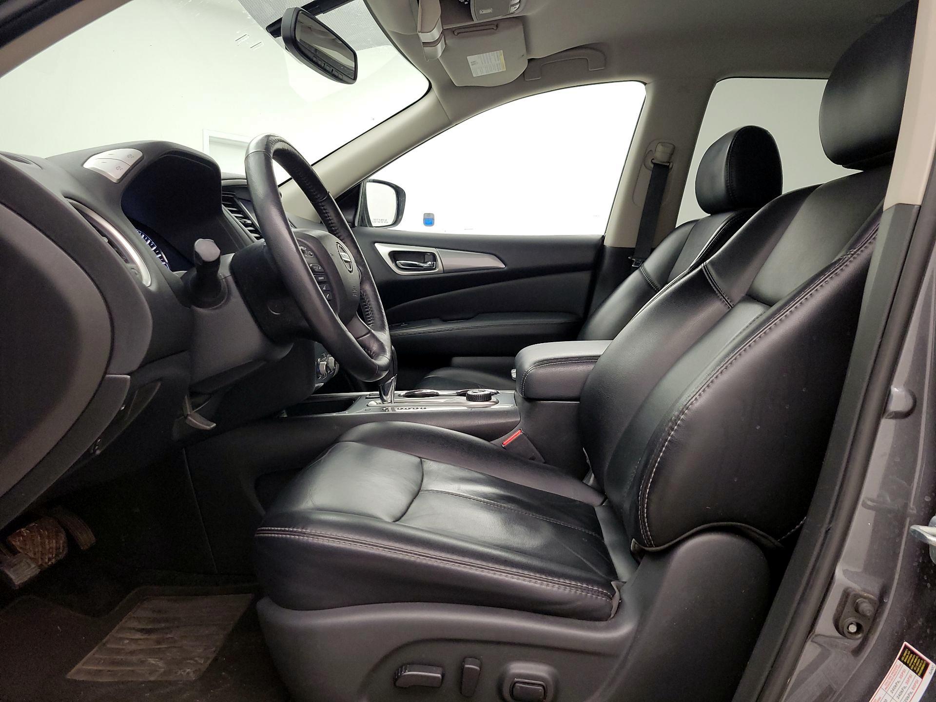 Thumbnail: 2018 Nissan Pathfinder - 11