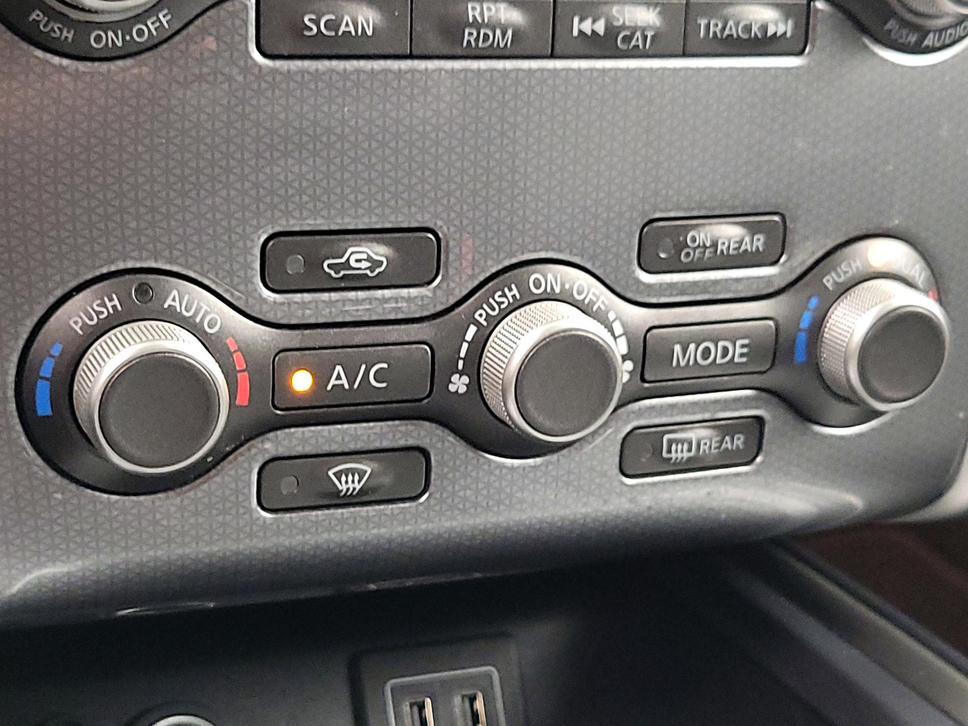 Thumbnail: 2018 Nissan Pathfinder - 17