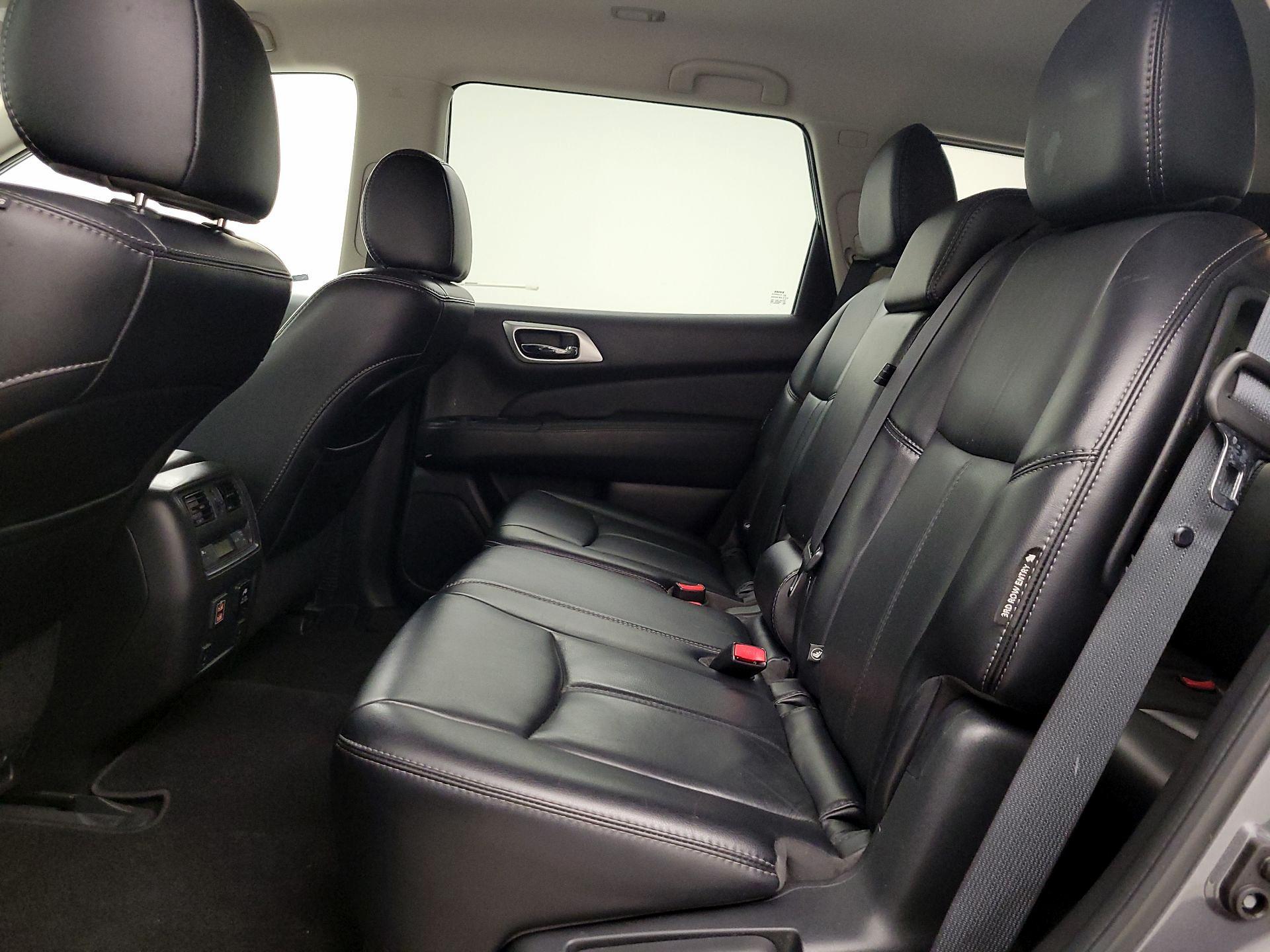 Thumbnail: 2018 Nissan Pathfinder - 20