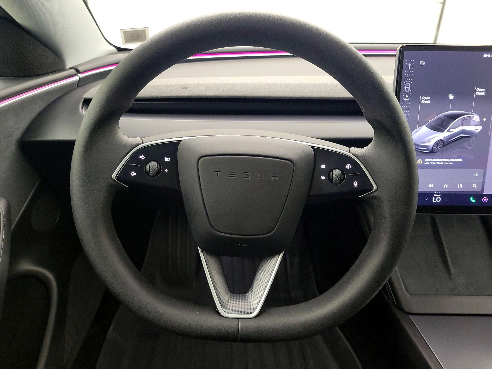 Thumbnail: 2025 Tesla Model 3 - 10