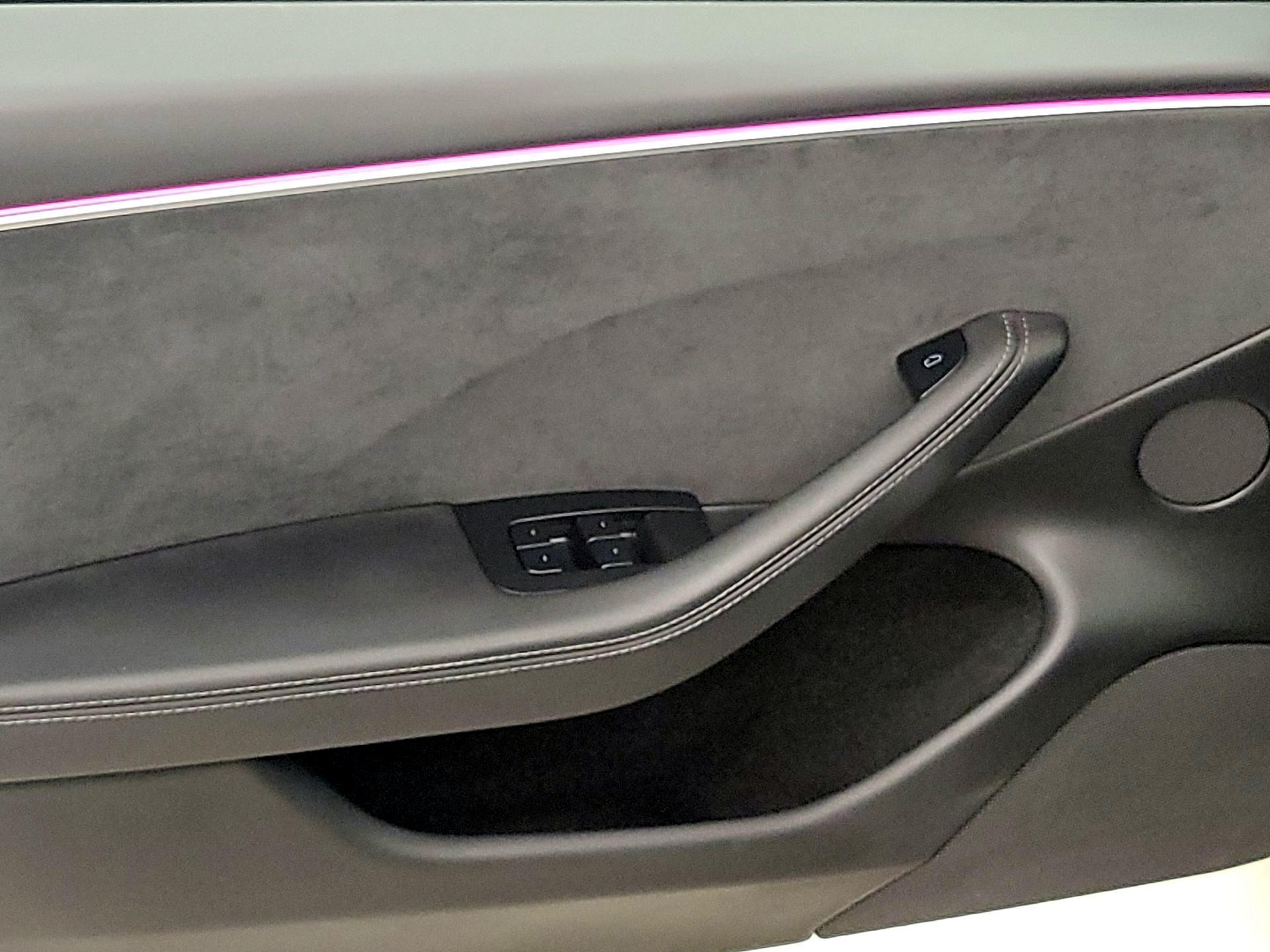 Thumbnail: 2025 Tesla Model 3 - 12