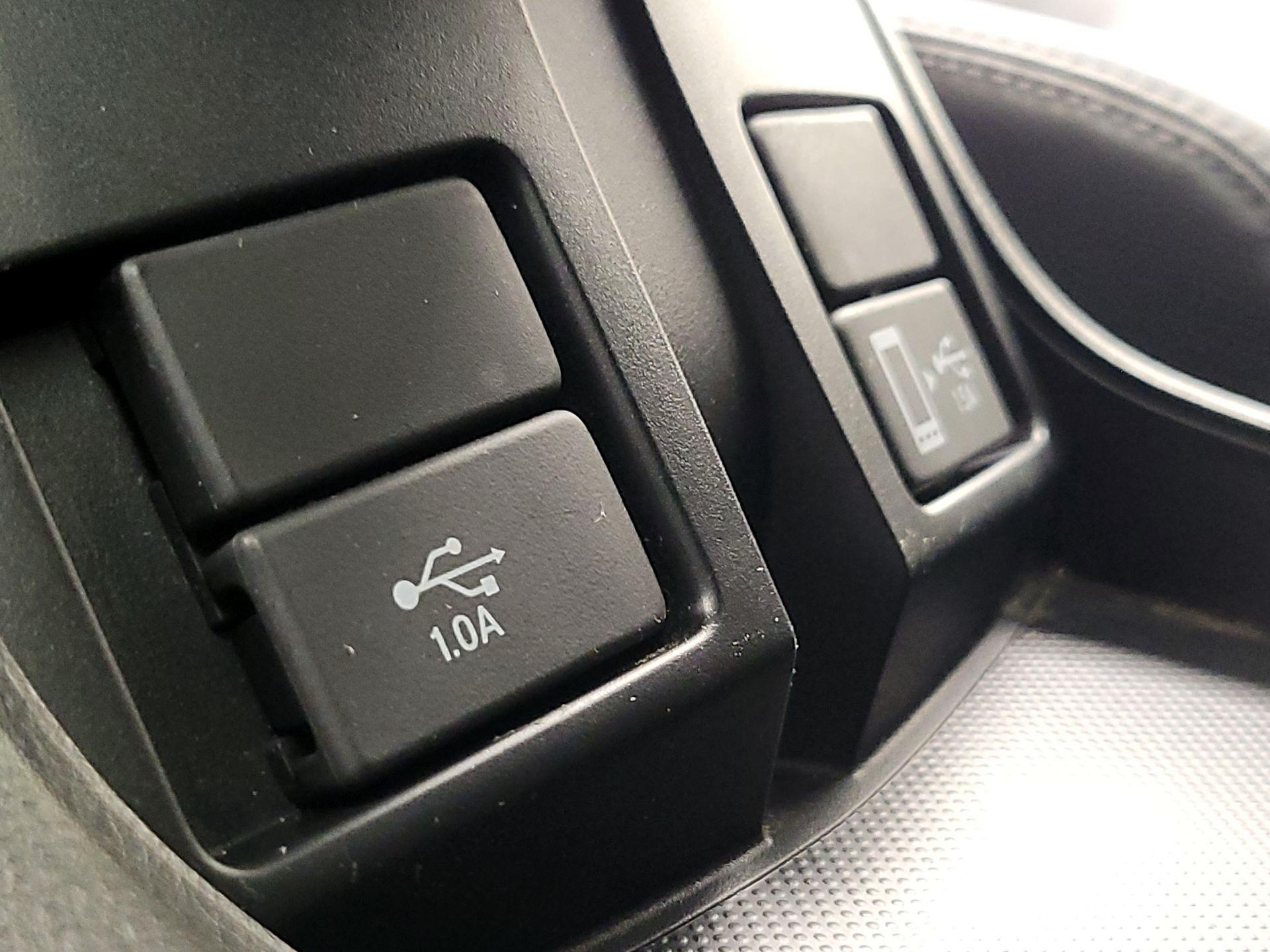 Thumbnail: 2018 Honda Clarity - 18