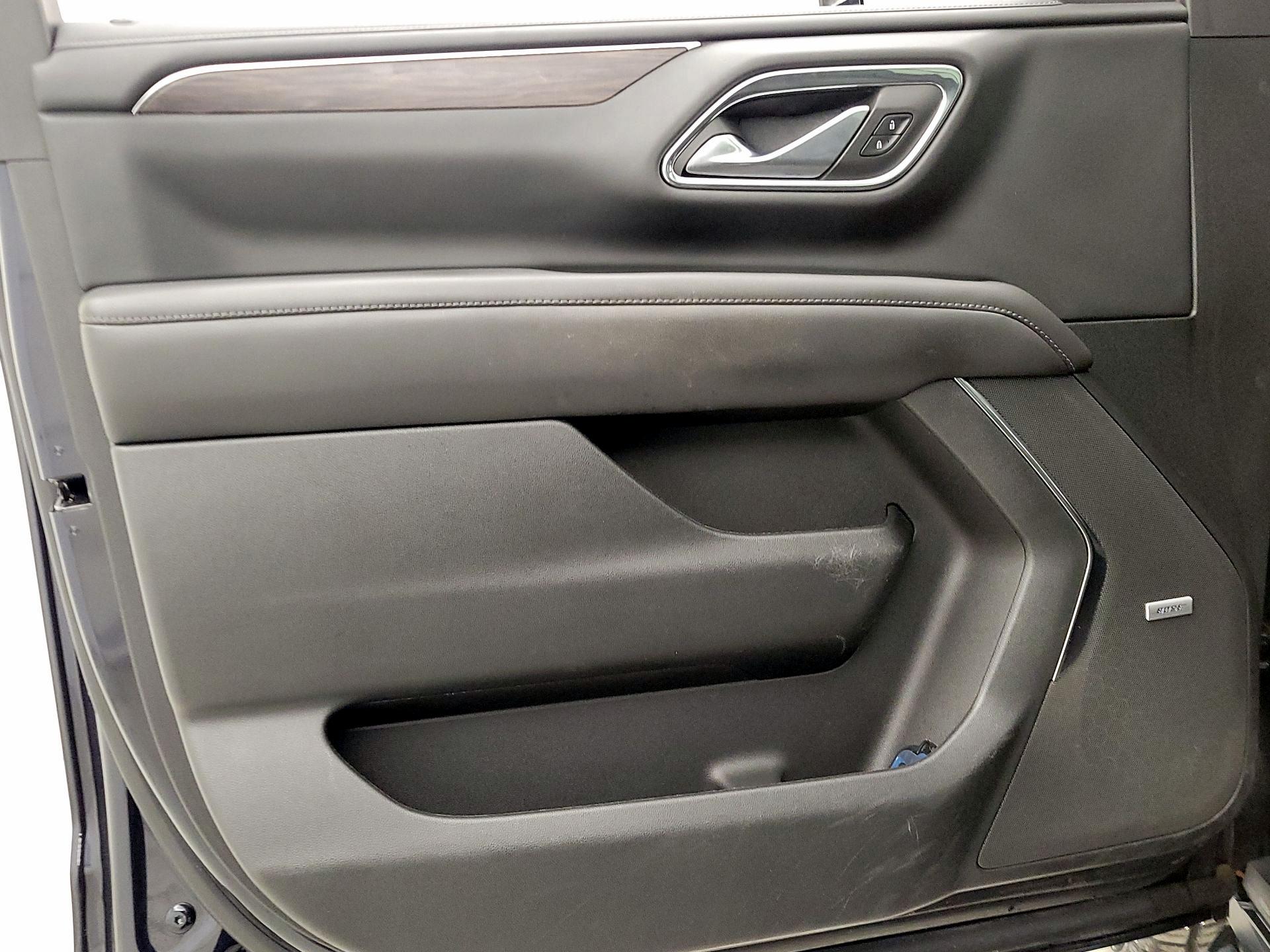 Thumbnail: 2022 Chevrolet Tahoe - 12