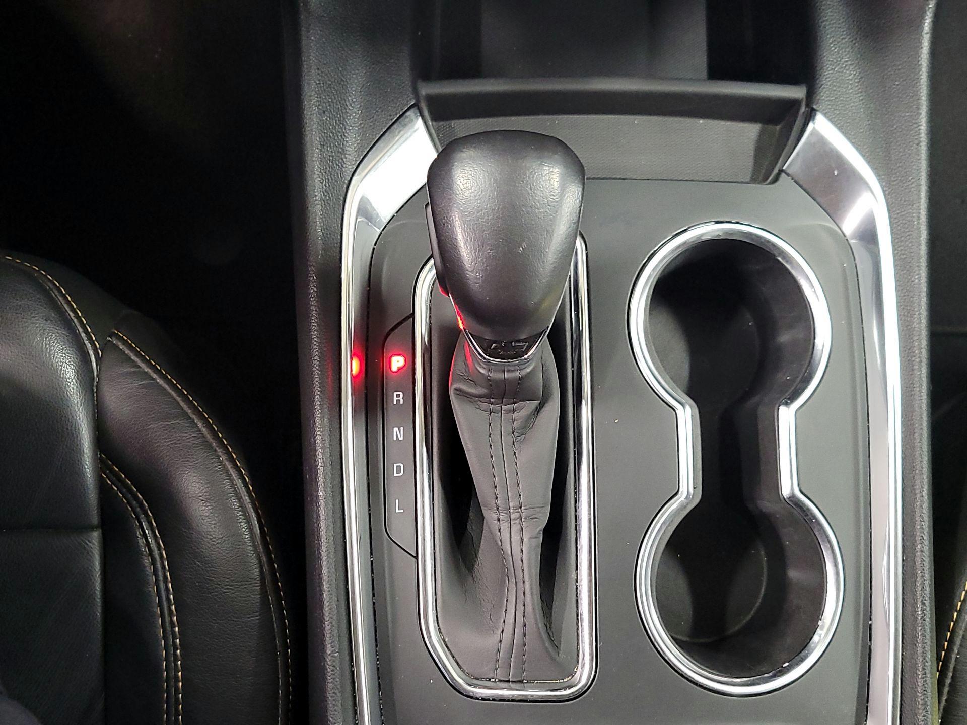 Thumbnail: 2021 Chevrolet Traverse - 18