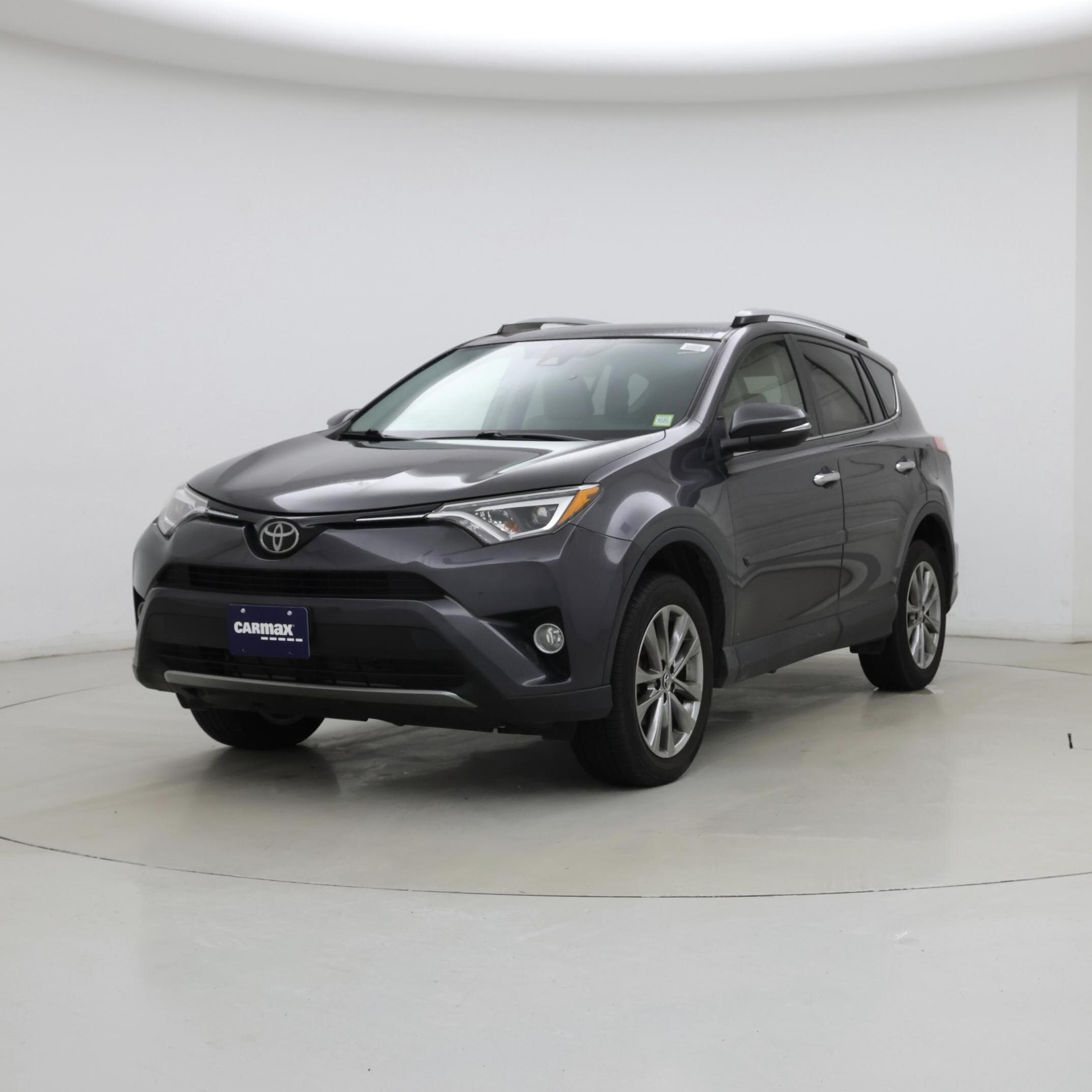 Thumbnail: 2017 Toyota RAV4 - 4