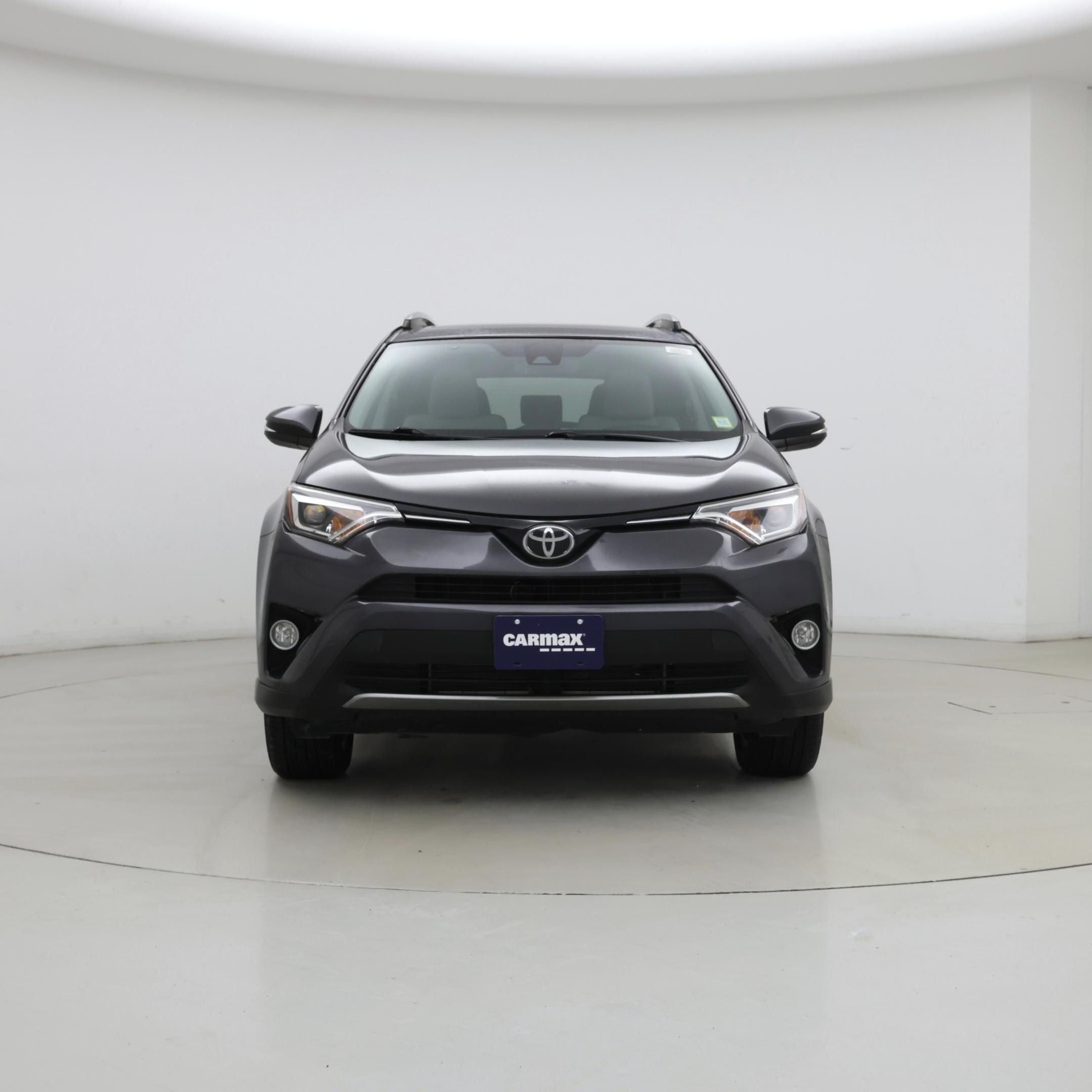 Thumbnail: 2017 Toyota RAV4 - 5