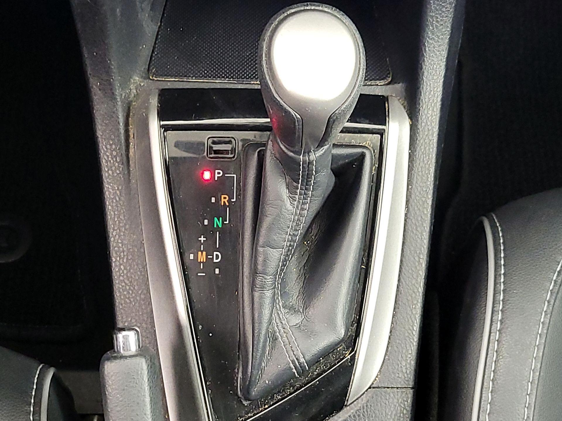 Thumbnail: 2014 Toyota Corolla - 18