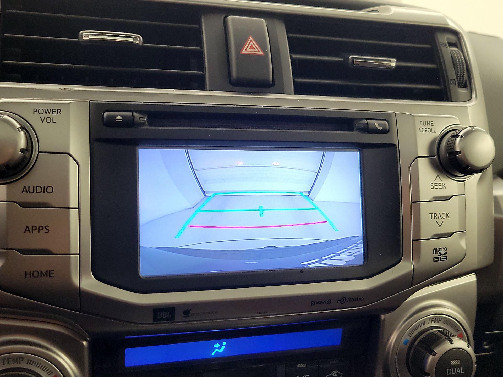 Thumbnail: 2016 Toyota 4Runner - 14