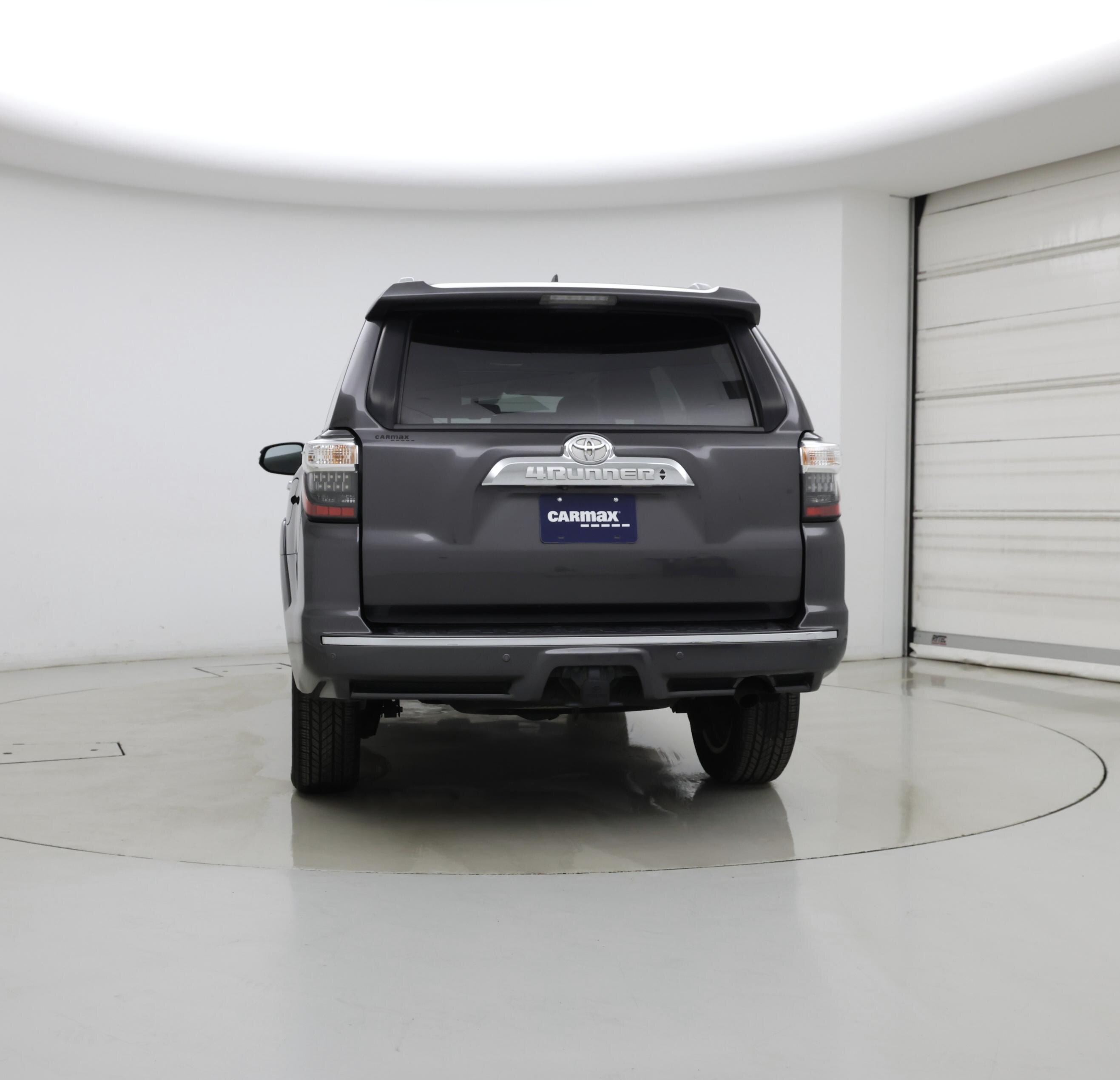 Thumbnail: 2016 Toyota 4Runner - 6