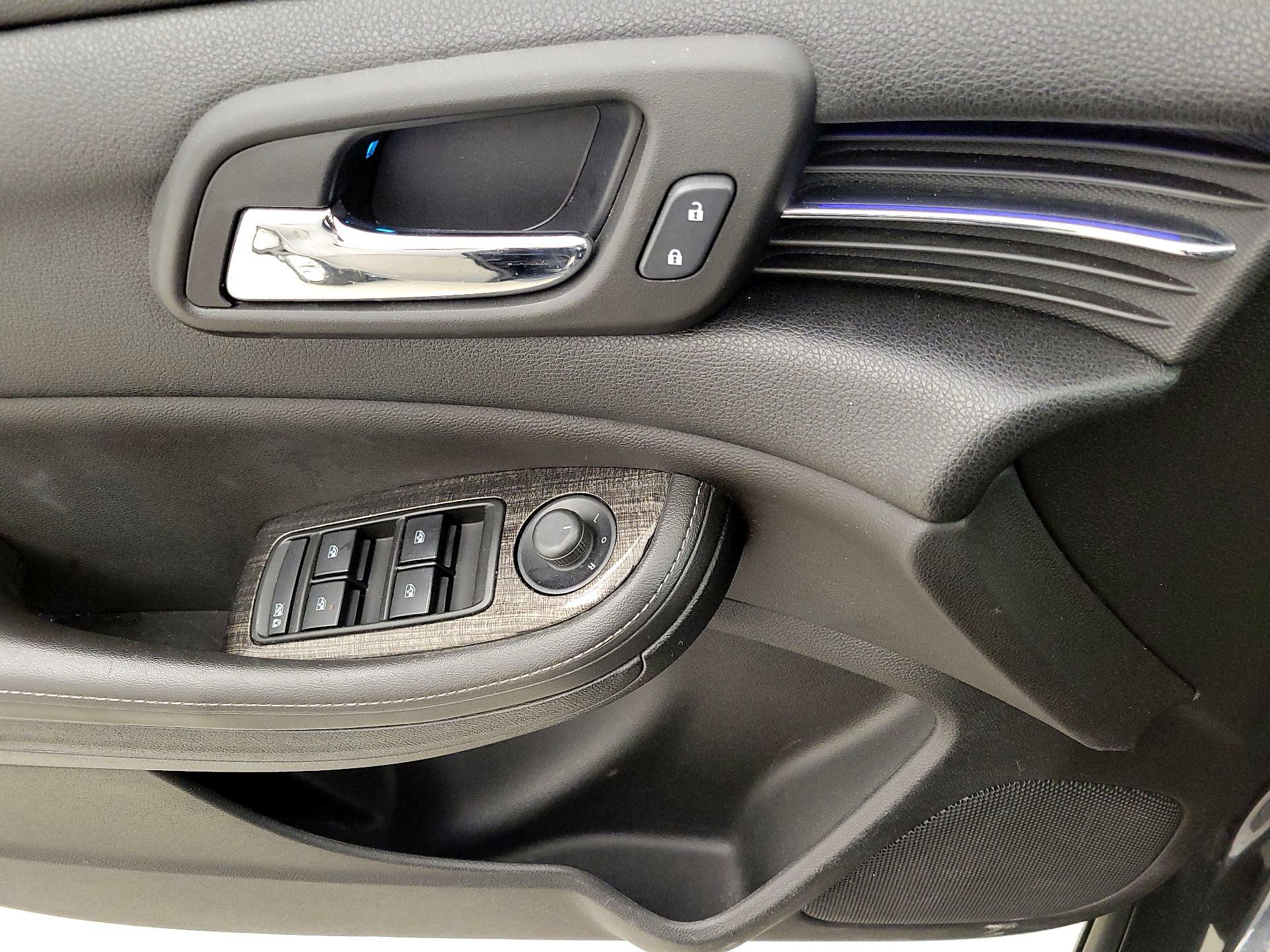 Thumbnail: 2014 Chevrolet Malibu - 12