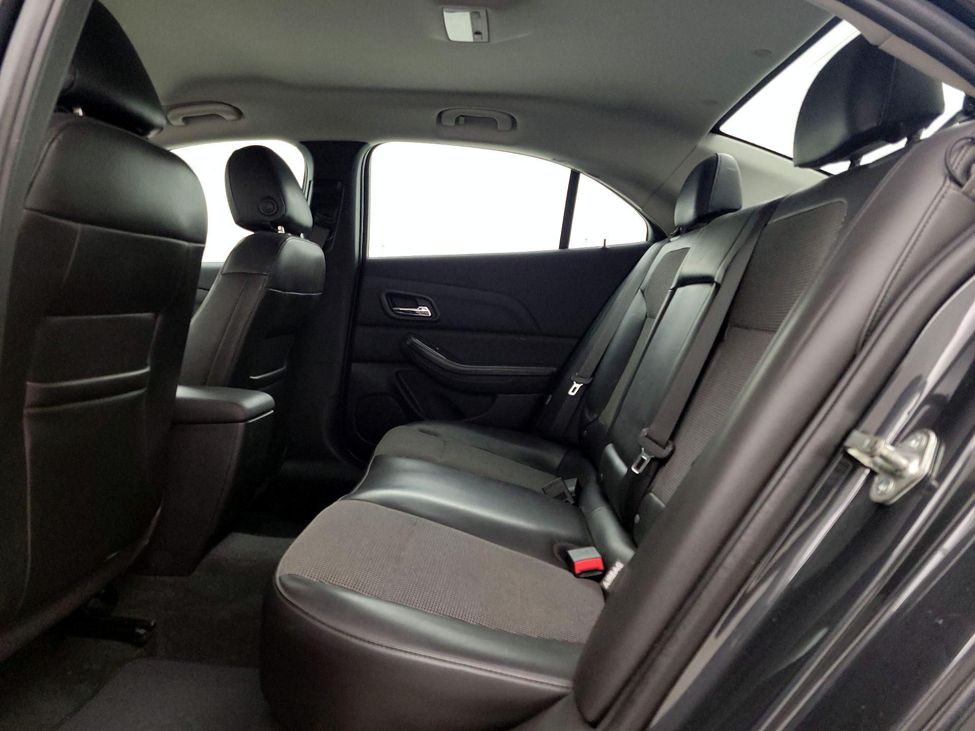 Thumbnail: 2014 Chevrolet Malibu - 19