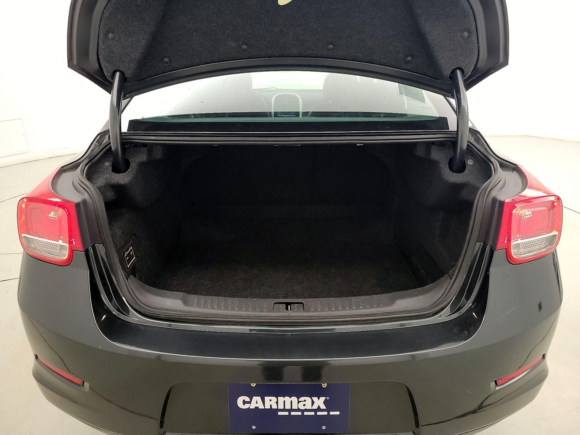 Thumbnail: 2014 Chevrolet Malibu - 20