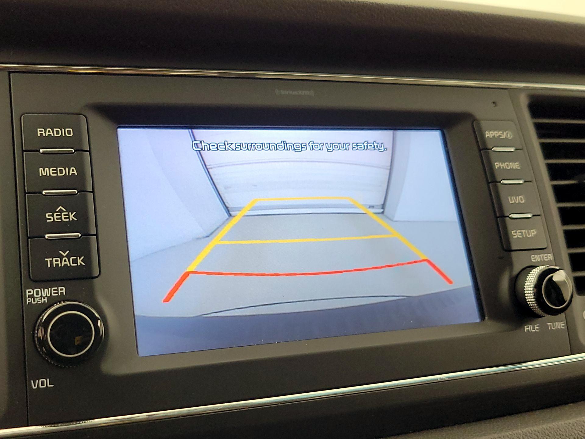 Thumbnail: 2018 Kia Sedona - 14