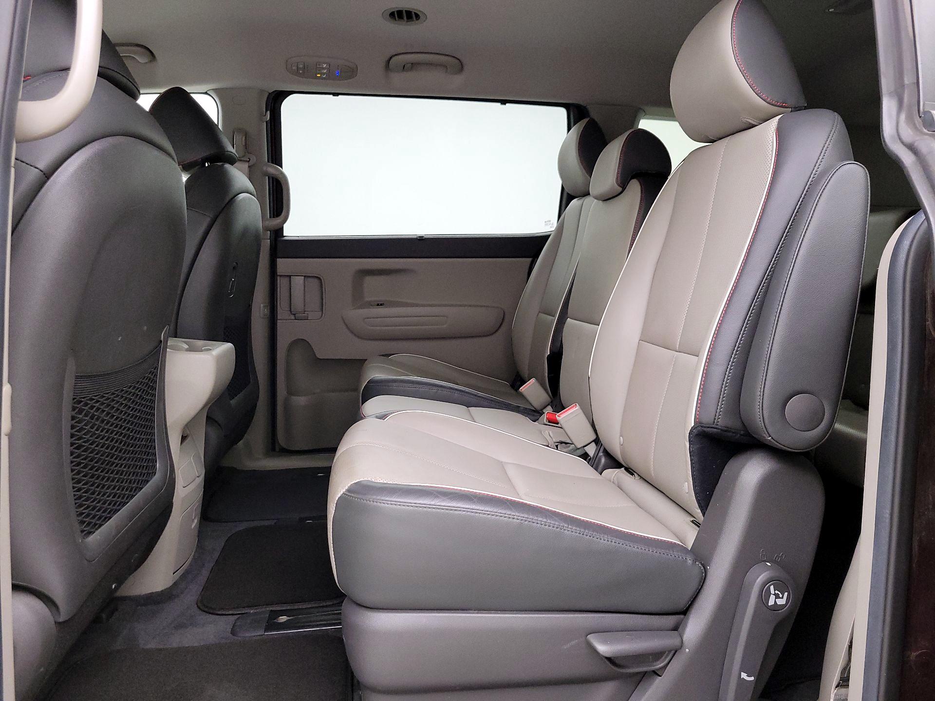 Thumbnail: 2018 Kia Sedona - 19