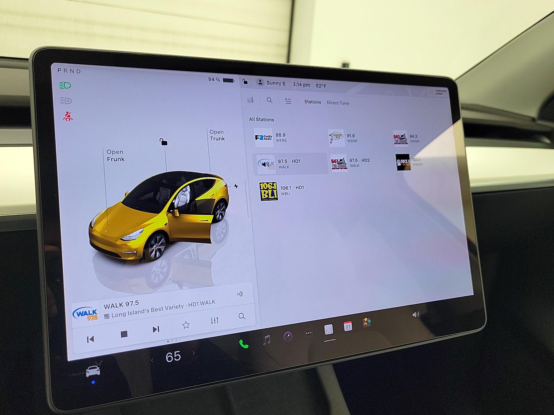 Thumbnail: 2022 Tesla Model Y - 15