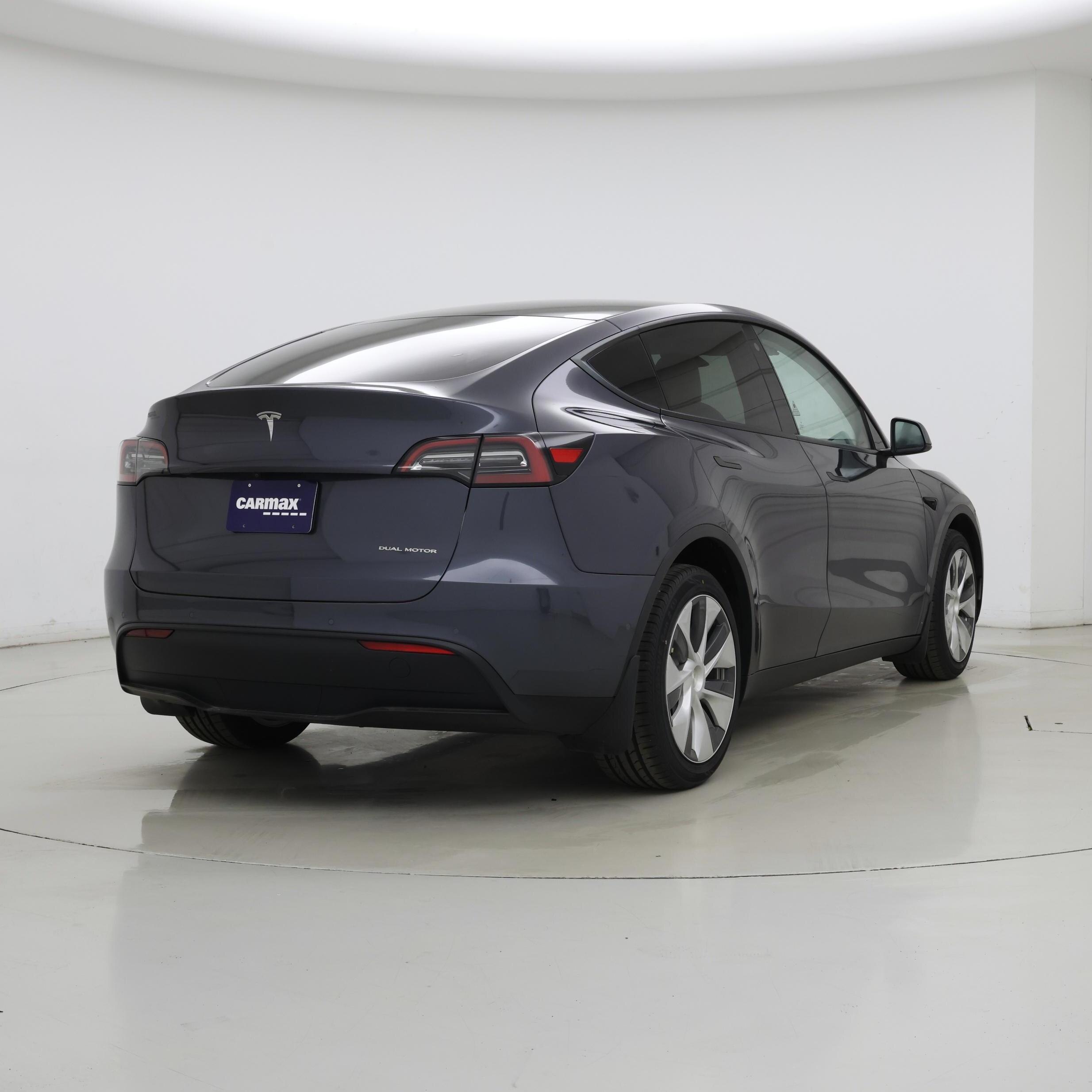 Thumbnail: 2022 Tesla Model Y - 8