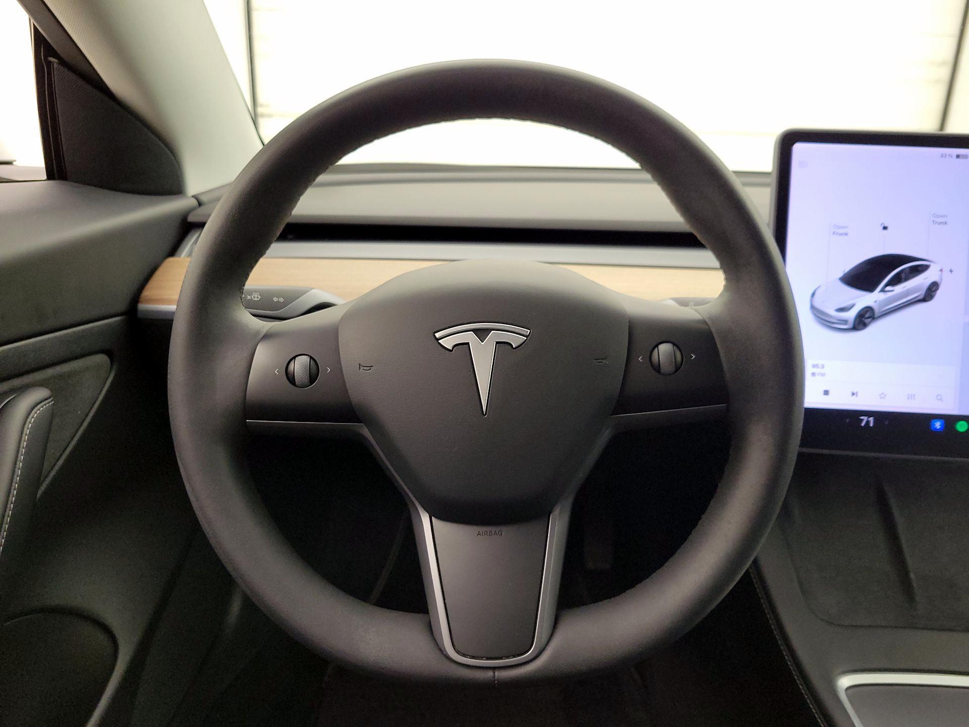 Thumbnail: 2021 Tesla Model 3 - 10