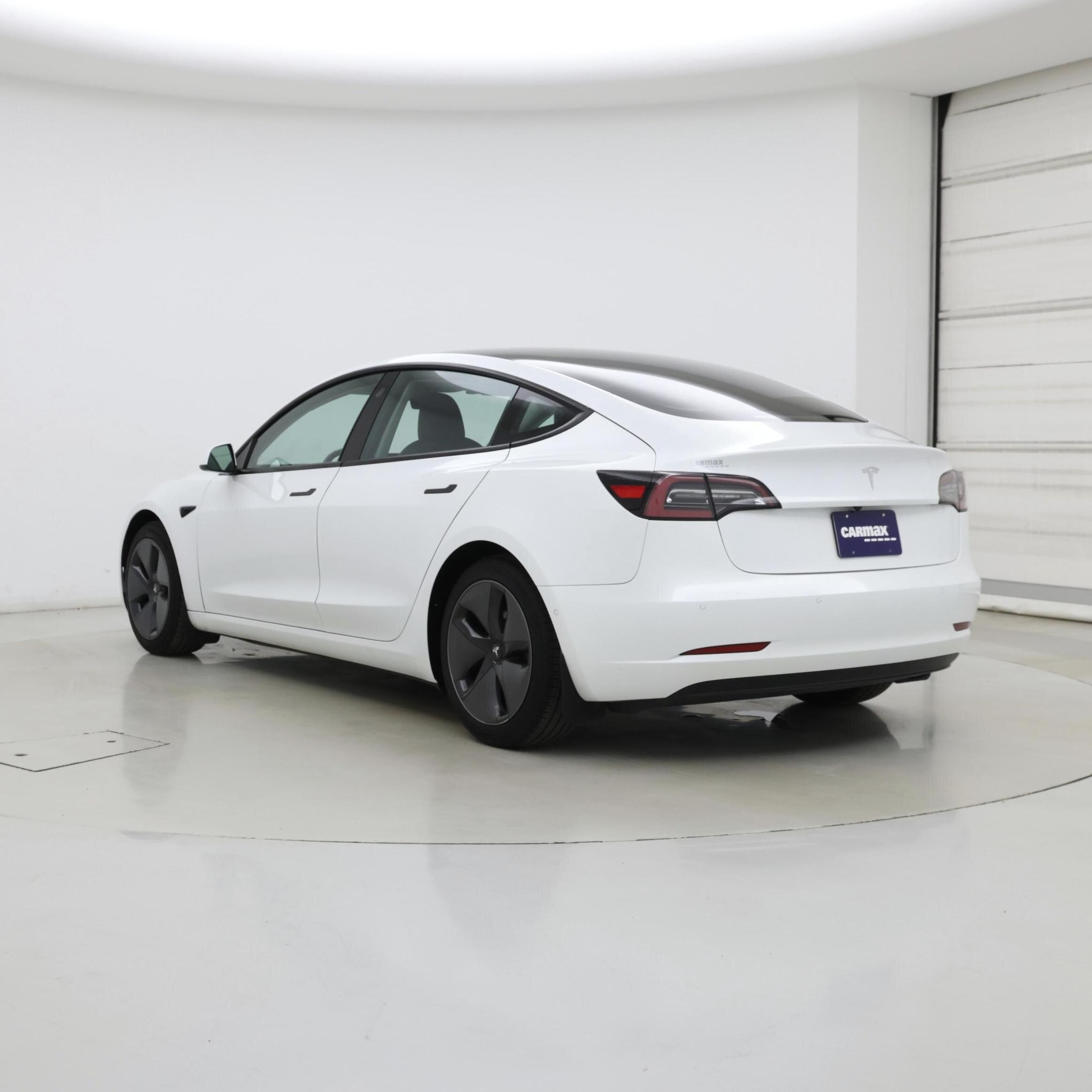 Thumbnail: 2021 Tesla Model 3 - 2