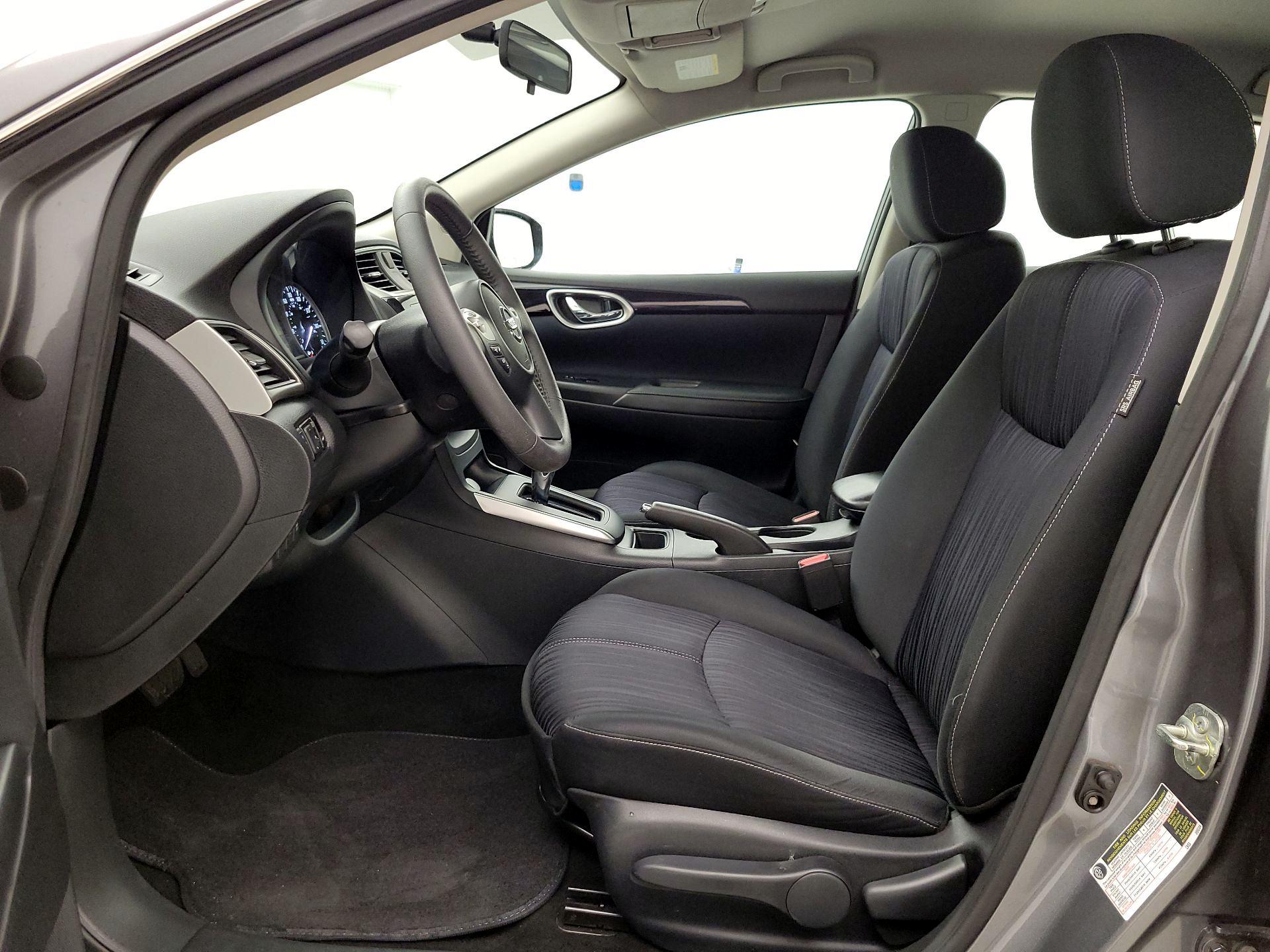 Thumbnail: 2017 Nissan Sentra - 11