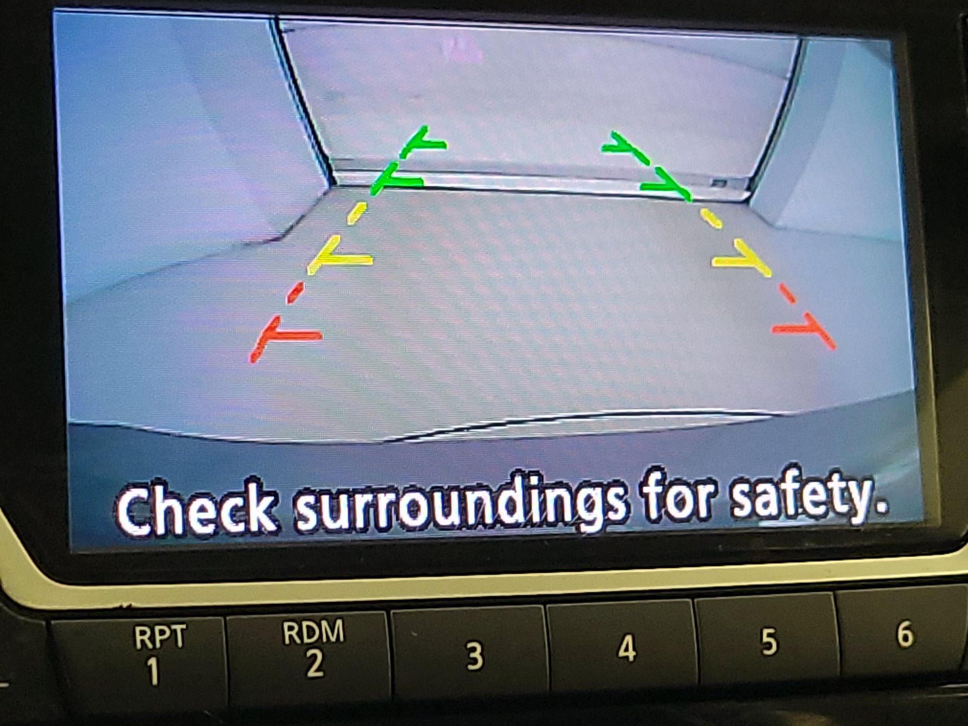 Thumbnail: 2017 Nissan Sentra - 14