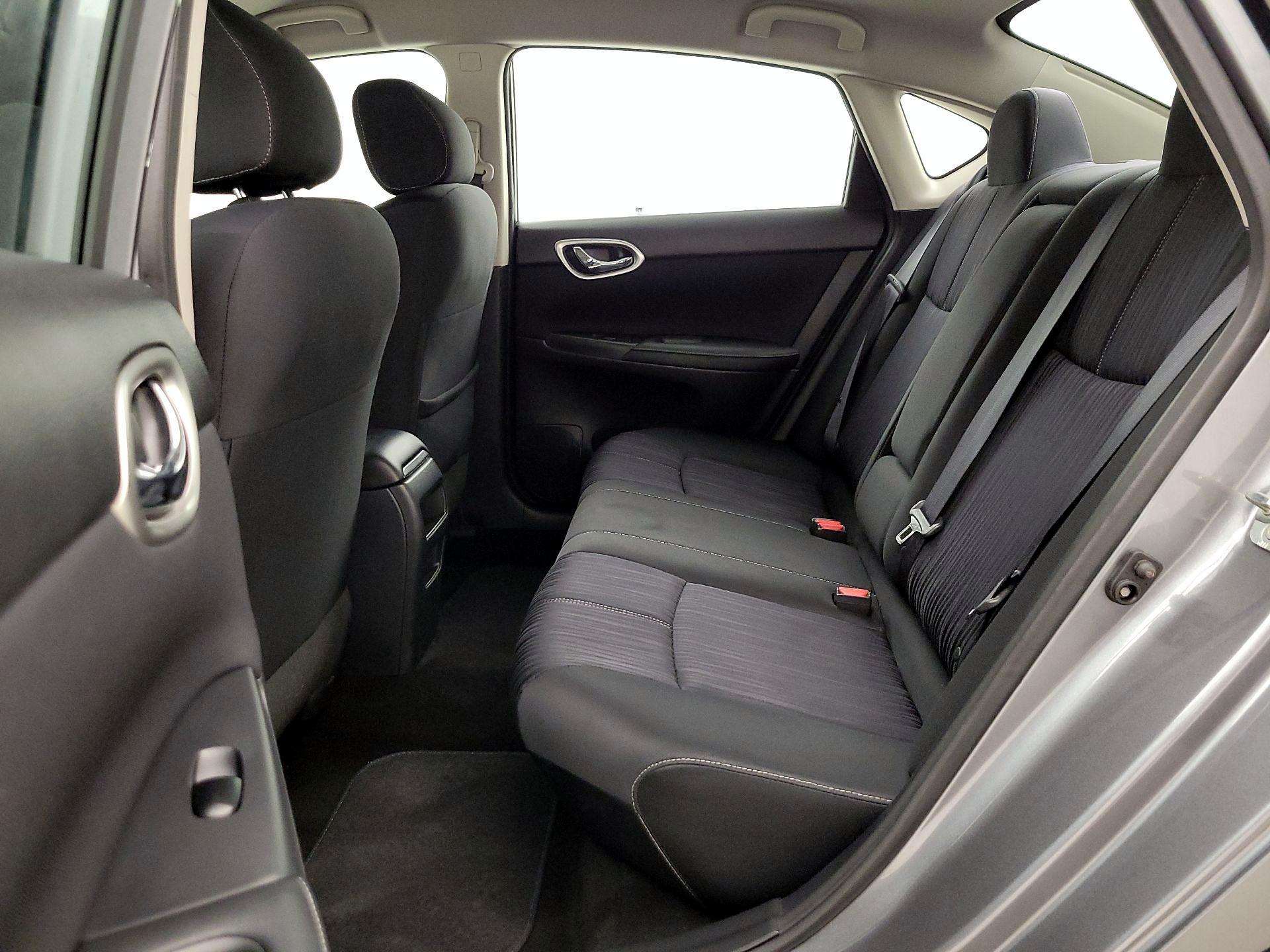 Thumbnail: 2017 Nissan Sentra - 19