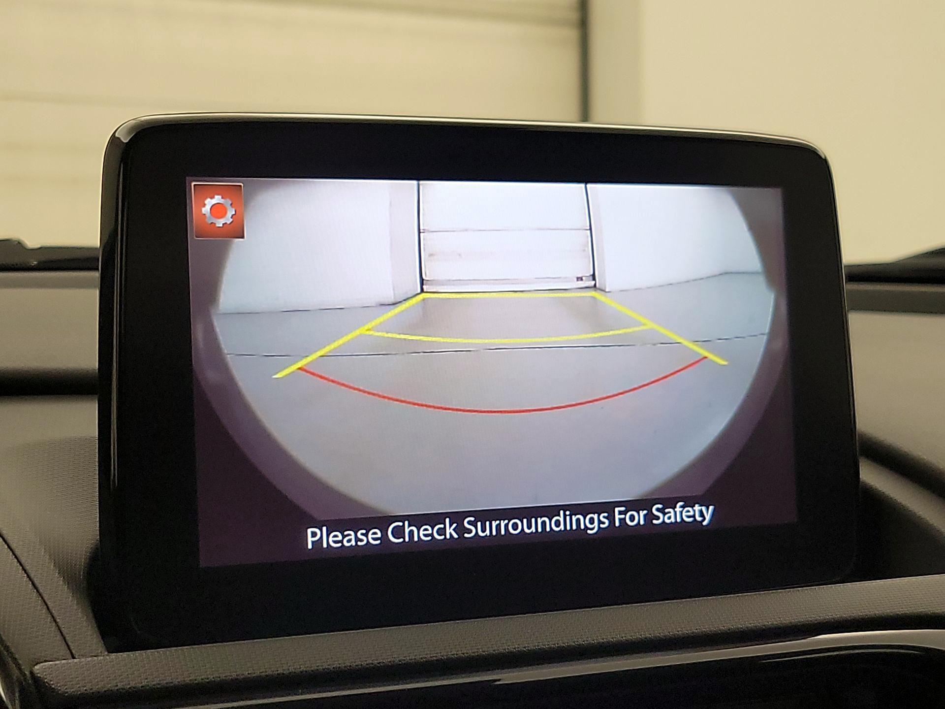 Thumbnail: 2020 Mazda MX-5 Miata - 13