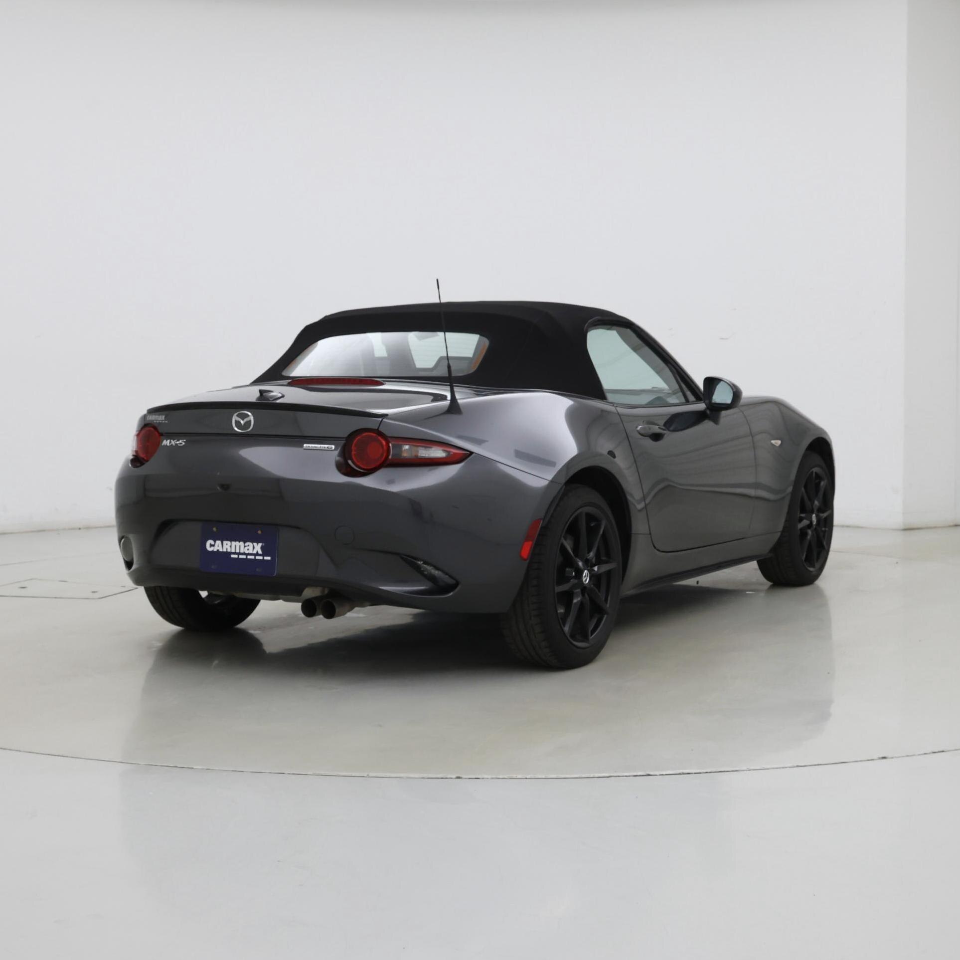 Thumbnail: 2020 Mazda MX-5 Miata - 8