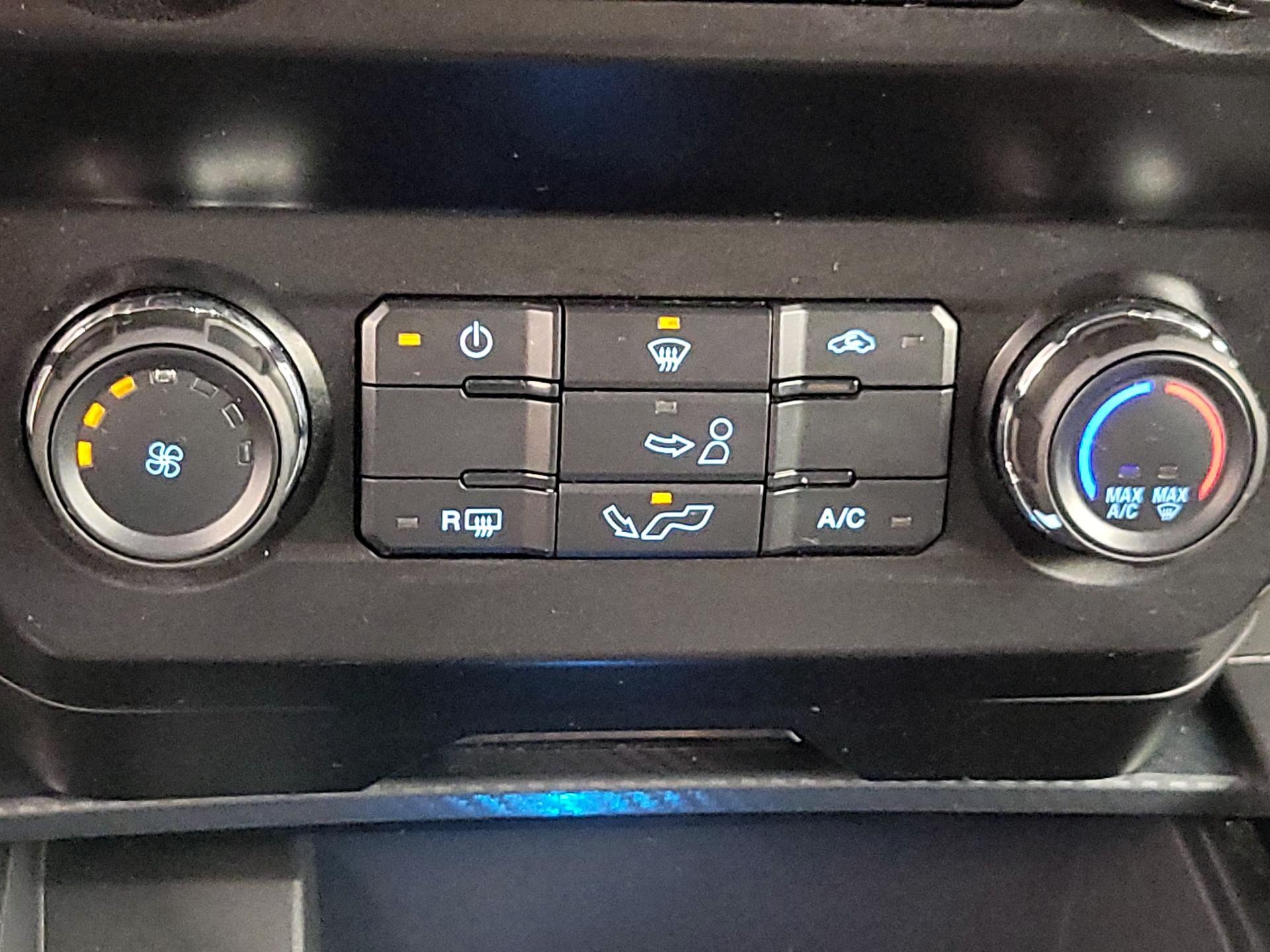 Thumbnail: 2019 Ford F-150 - 17