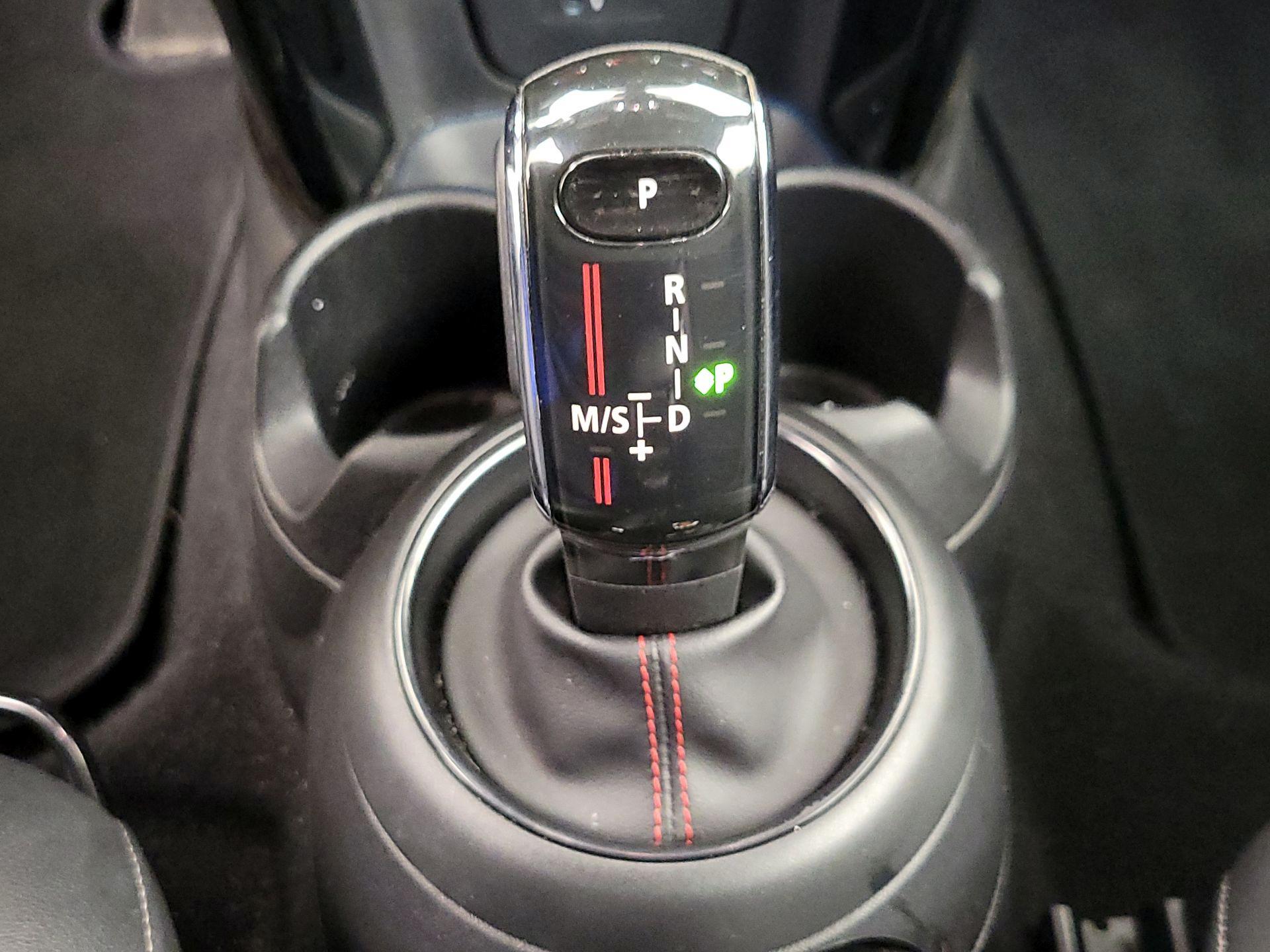 Thumbnail: 2020 MINI Cooper - 17