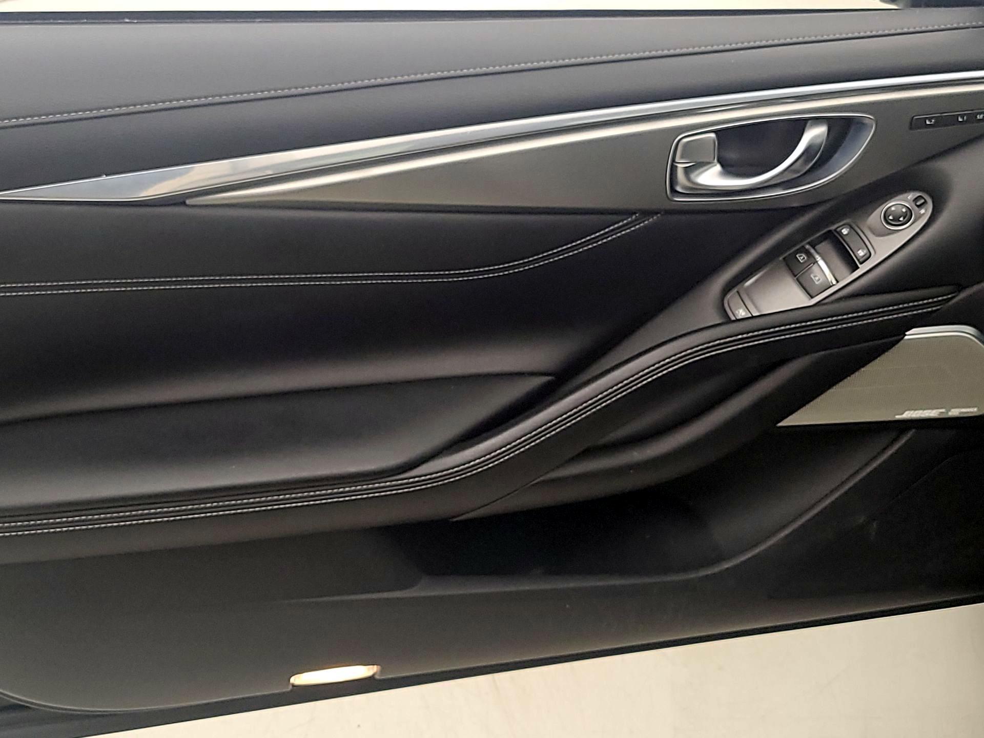 Thumbnail: 2017 INFINITI Q60 - 12