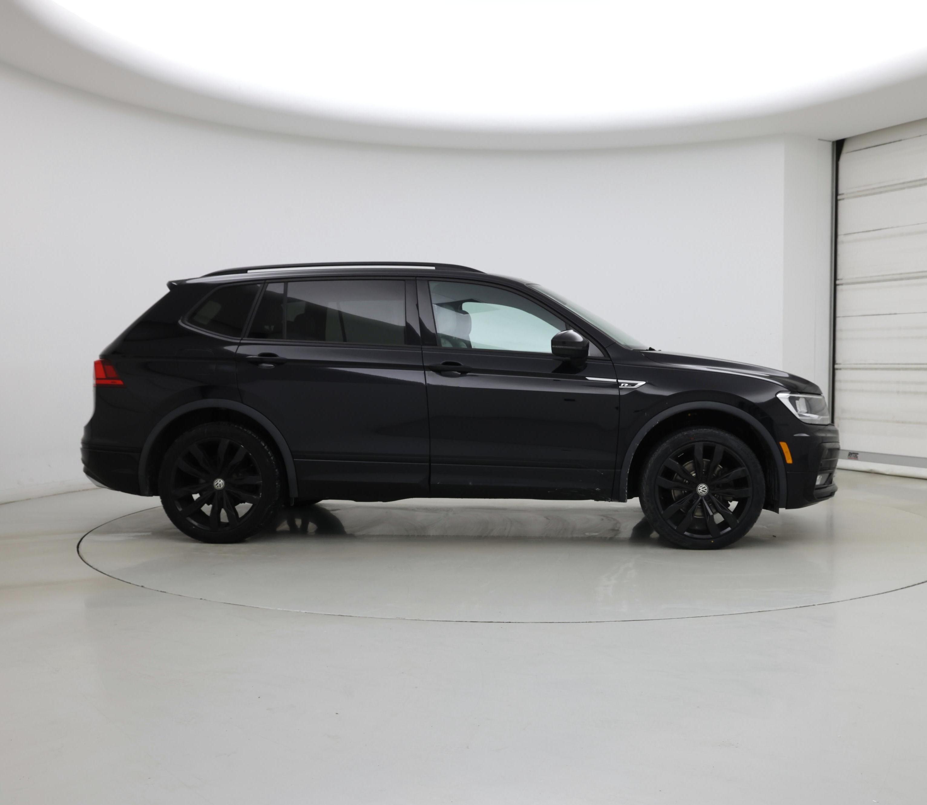 Thumbnail: 2021 Volkswagen Tiguan - 7