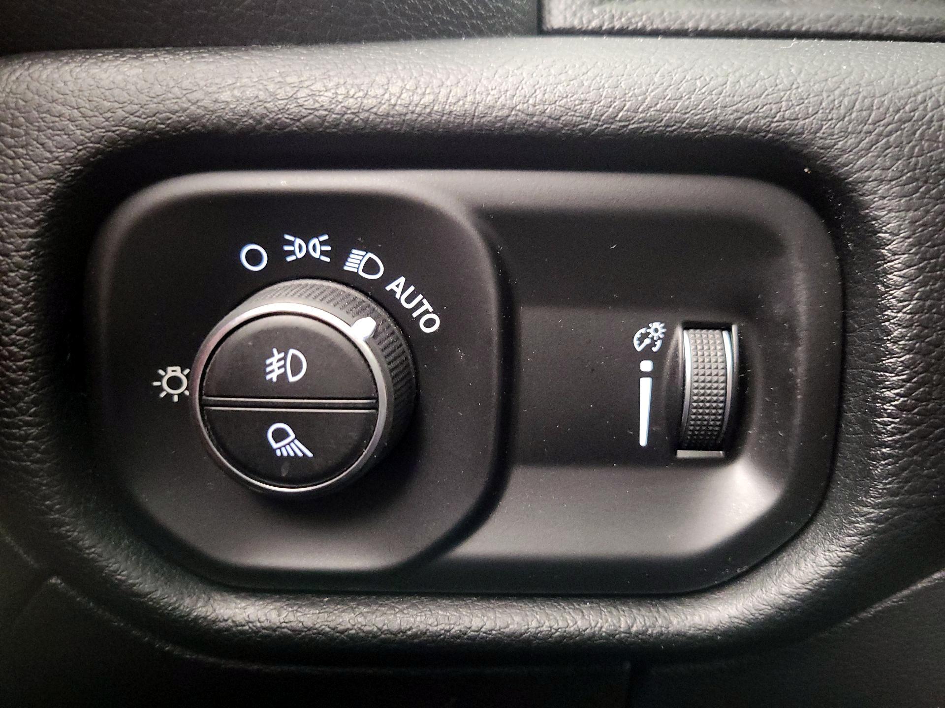 Thumbnail: 2021 RAM 1500 - 13