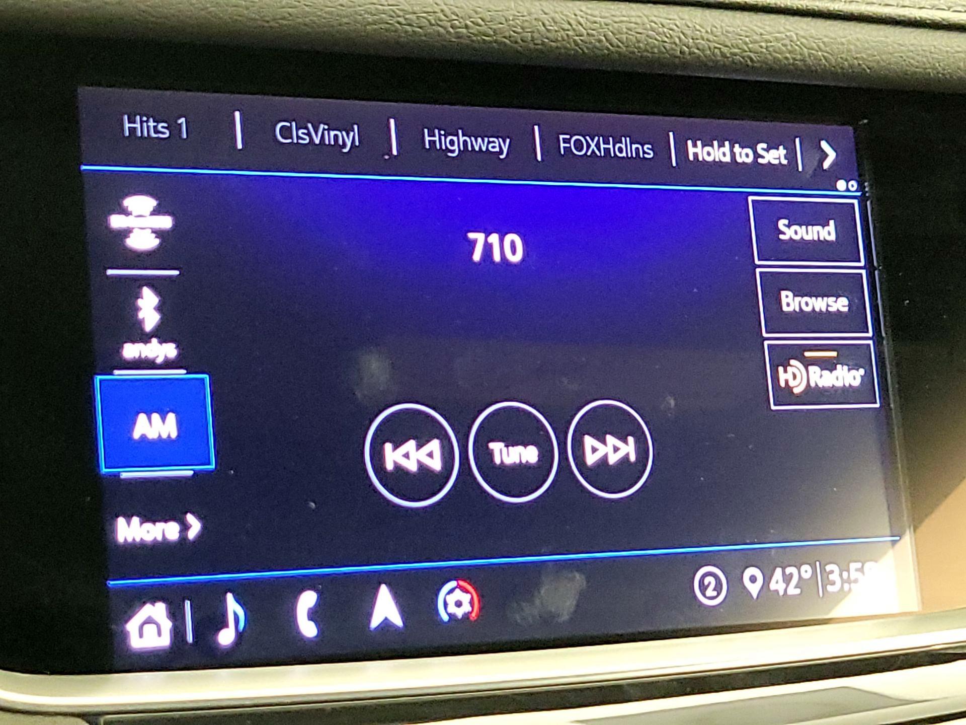 Thumbnail: 2020 Cadillac XT5 - 16