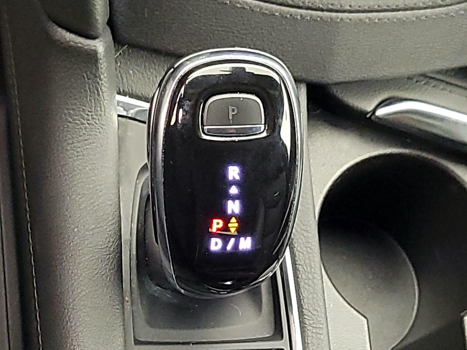 Thumbnail: 2020 Cadillac XT5 - 18