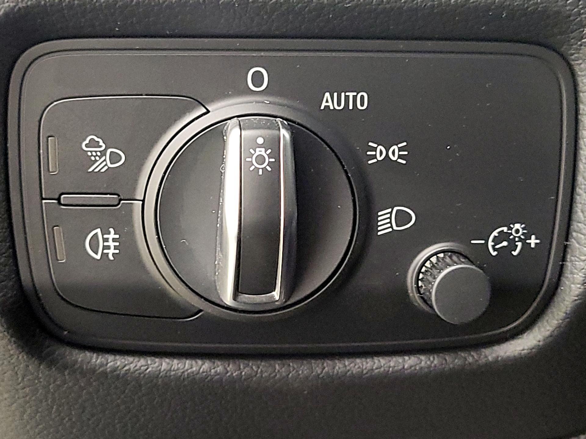 Thumbnail: 2020 Audi A3 - 13