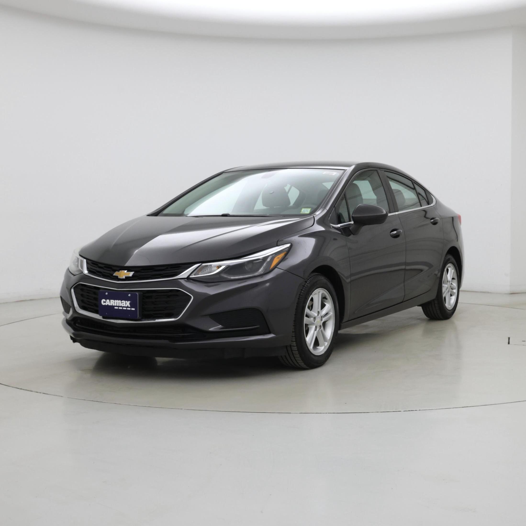 Thumbnail: 2017 Chevrolet Cruze - 4