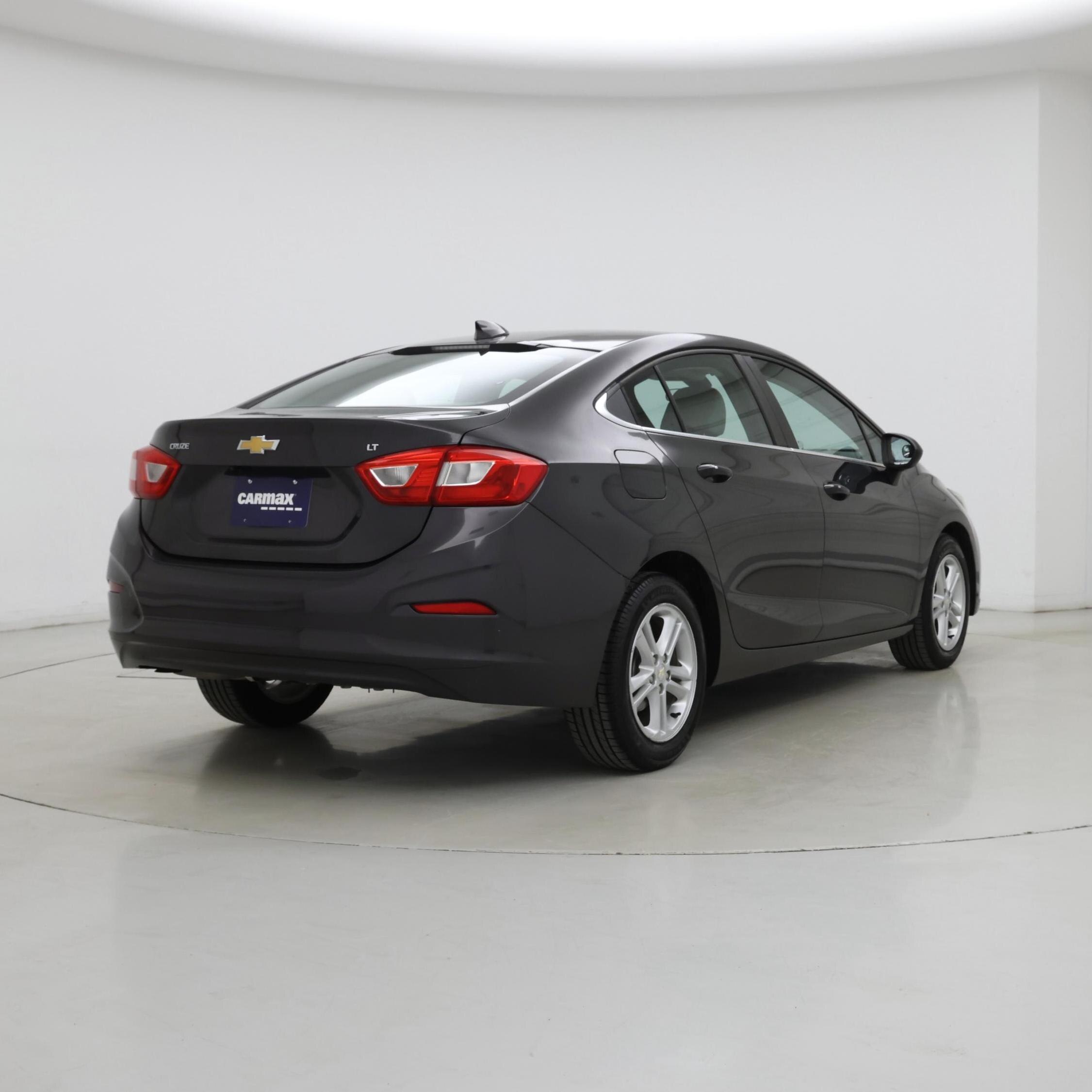 Thumbnail: 2017 Chevrolet Cruze - 8