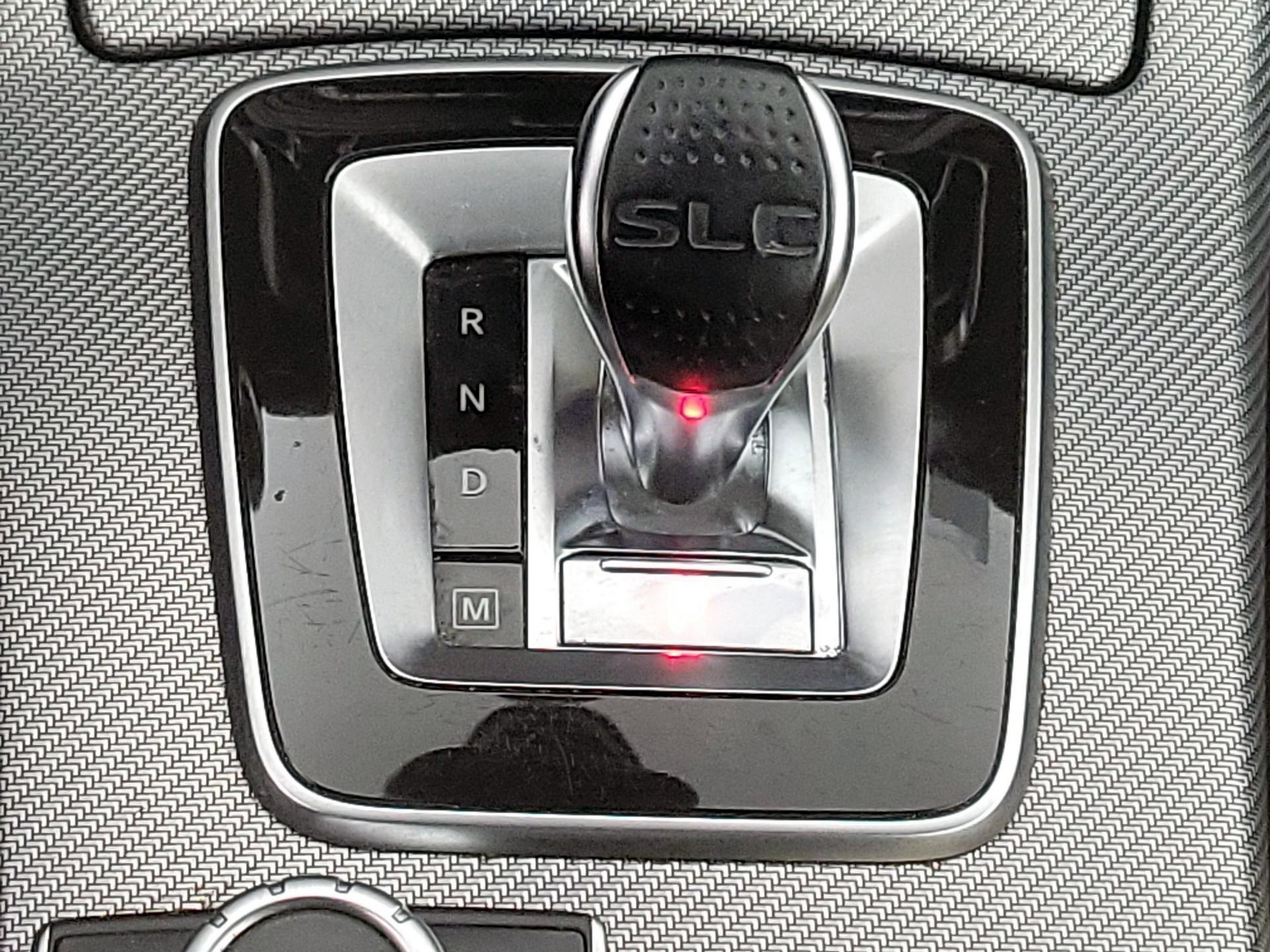 Thumbnail: 2018 Mercedes-Benz SLC - 17