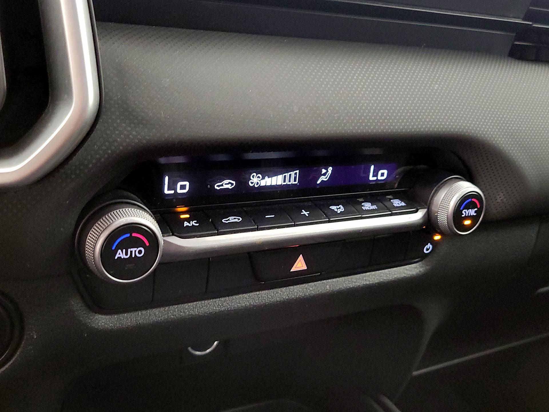 Thumbnail: 2024 Mazda CX-50 - 16