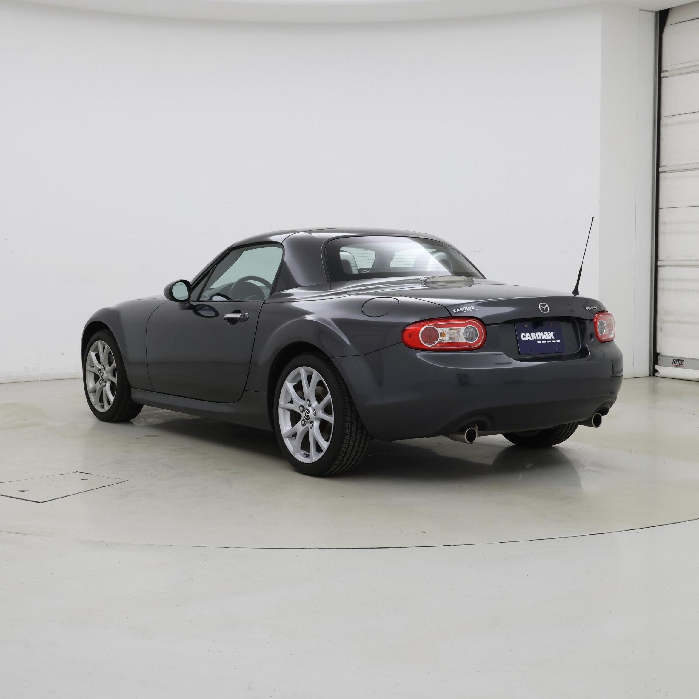 Thumbnail: 2015 Mazda MX-5 Miata - 2