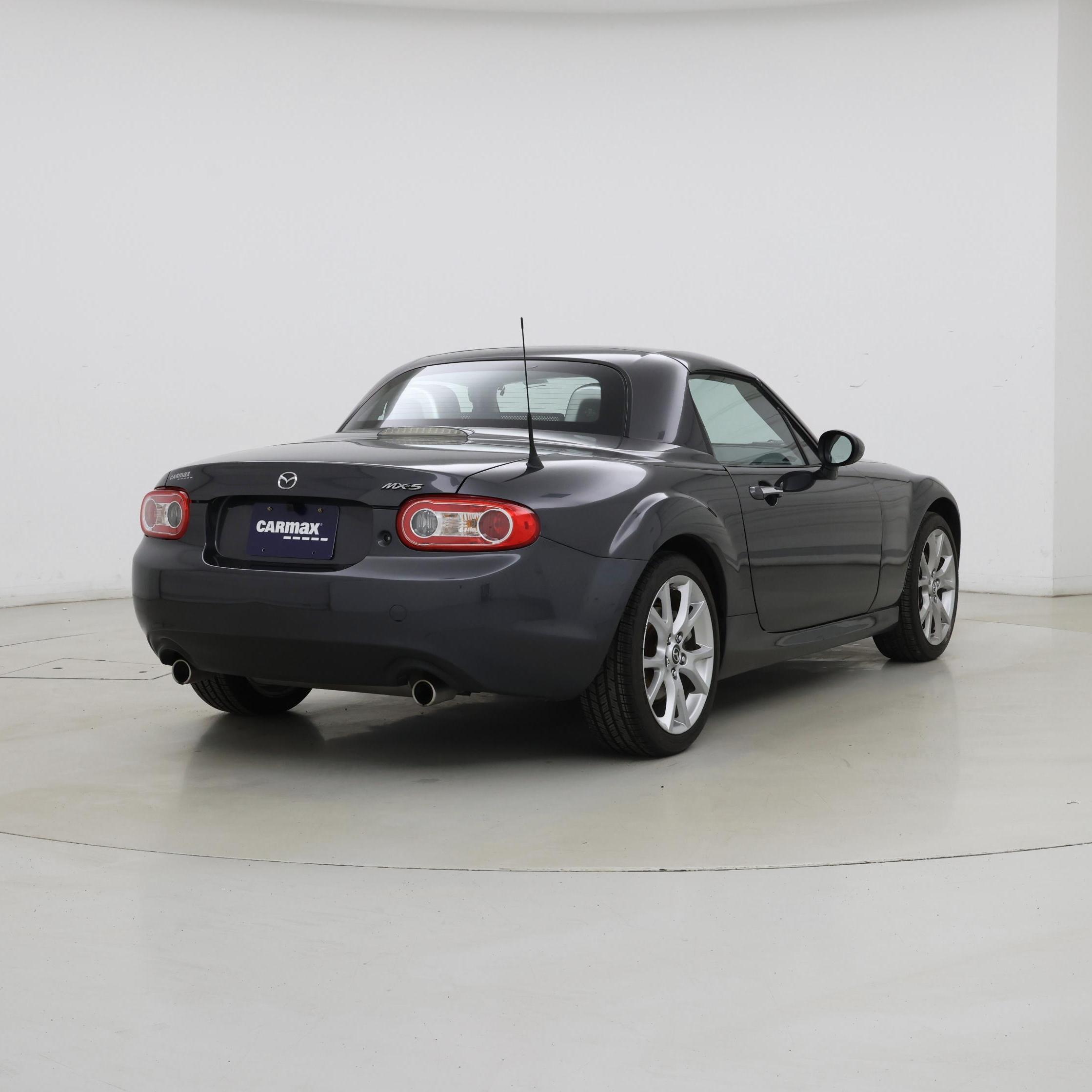 Thumbnail: 2015 Mazda MX-5 Miata - 8