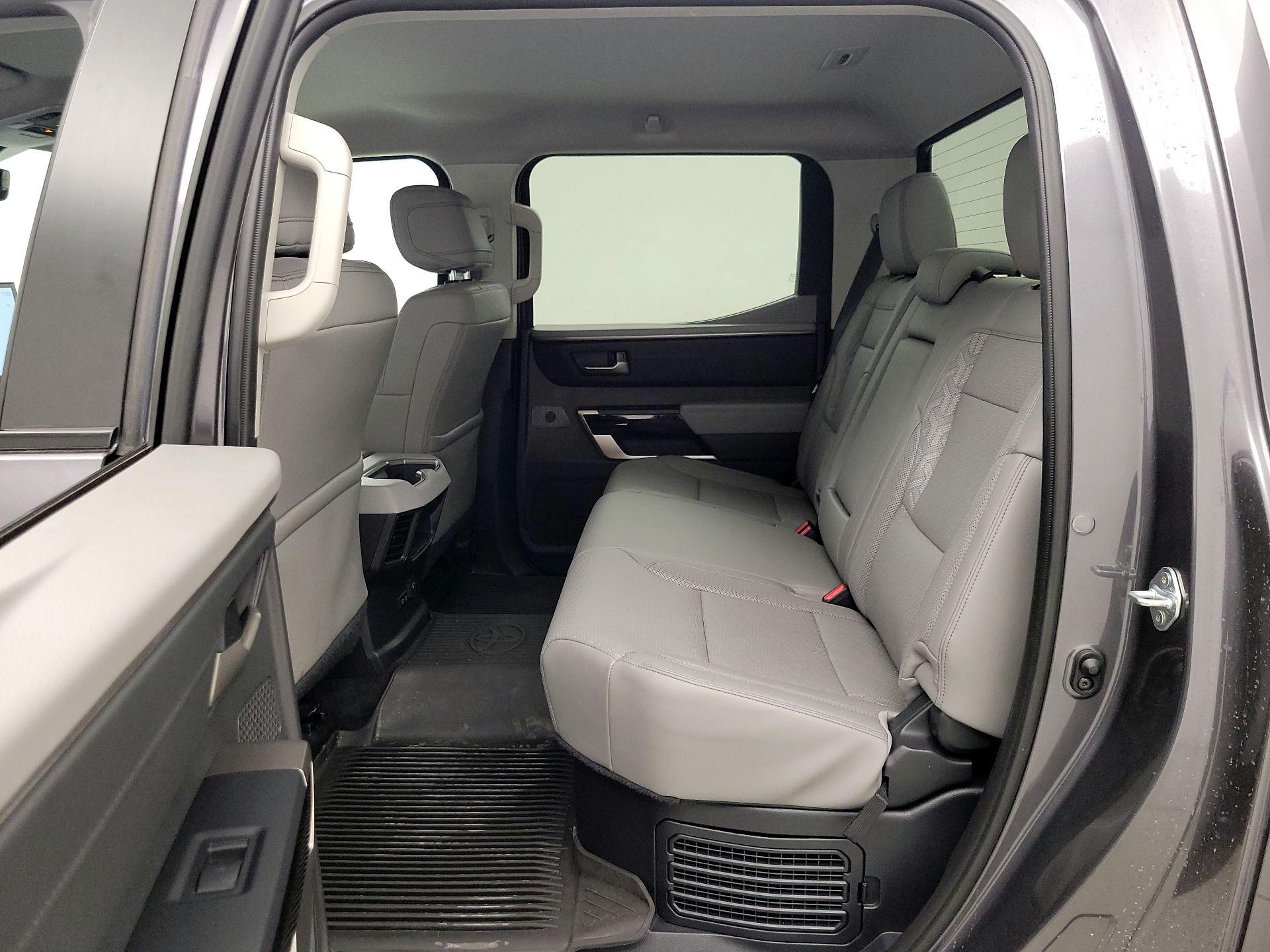 Thumbnail: 2024 Toyota Tundra - 19