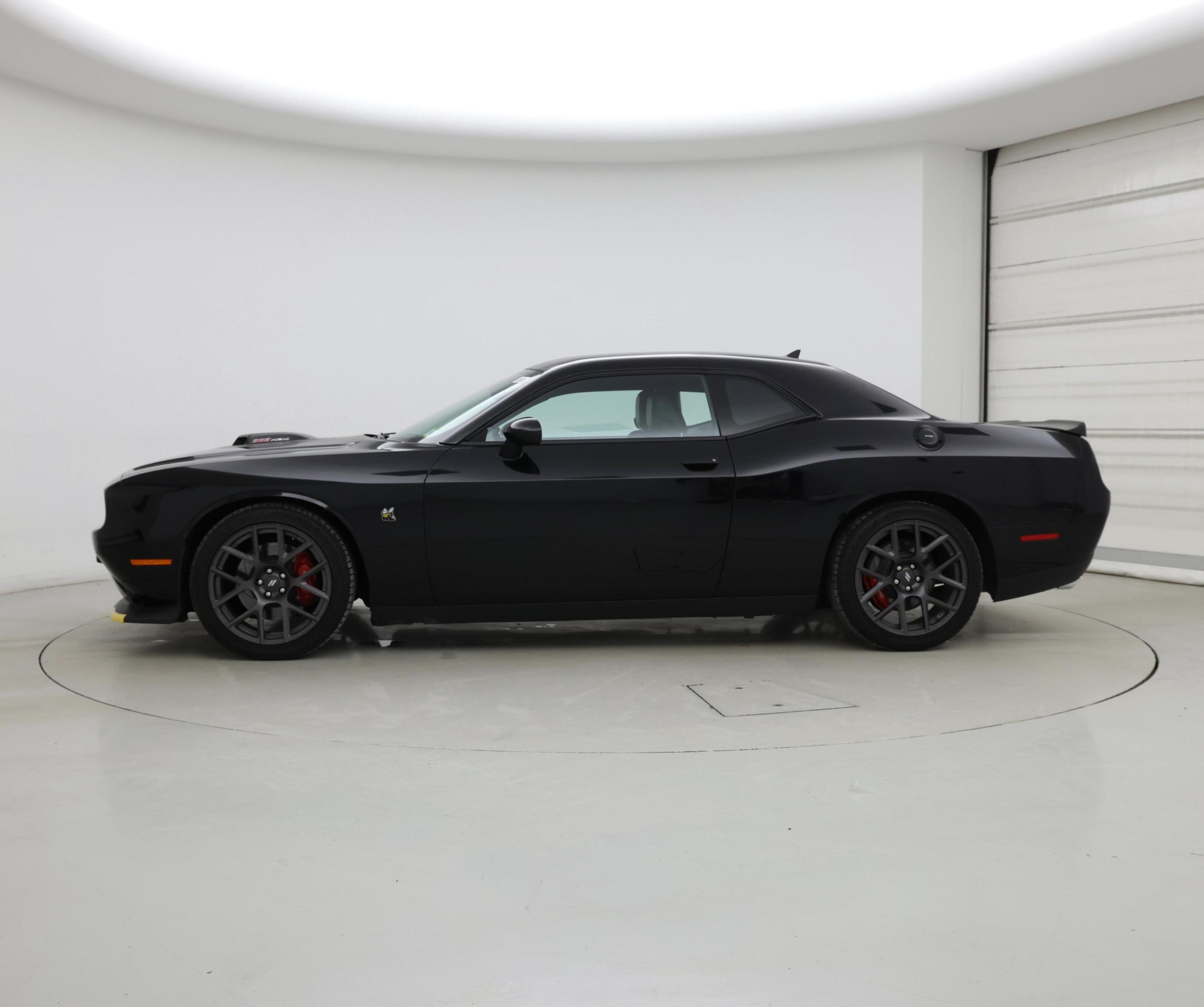 Thumbnail: 2019 Dodge Challenger - 3
