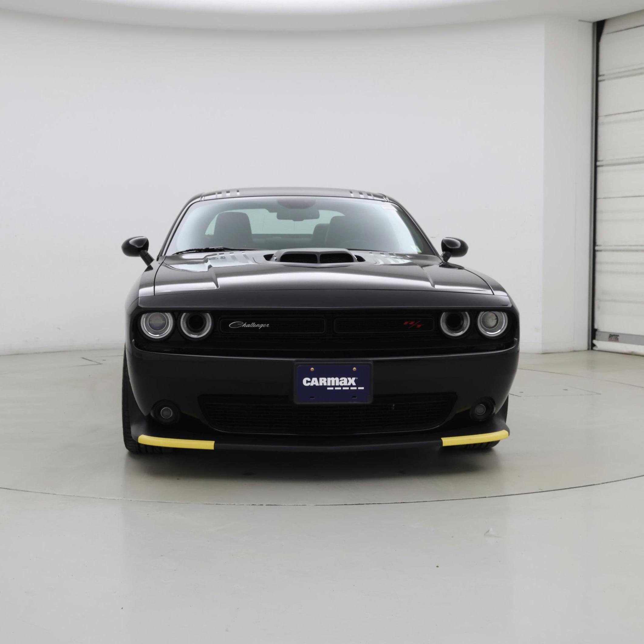 Thumbnail: 2019 Dodge Challenger - 5