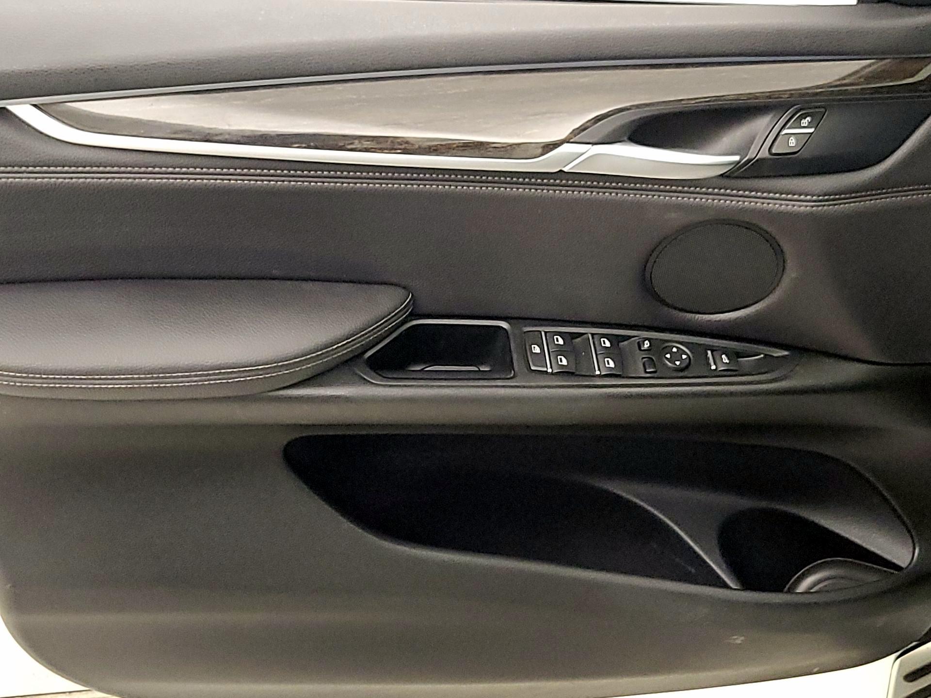 Thumbnail: 2018 BMW X5 - 12