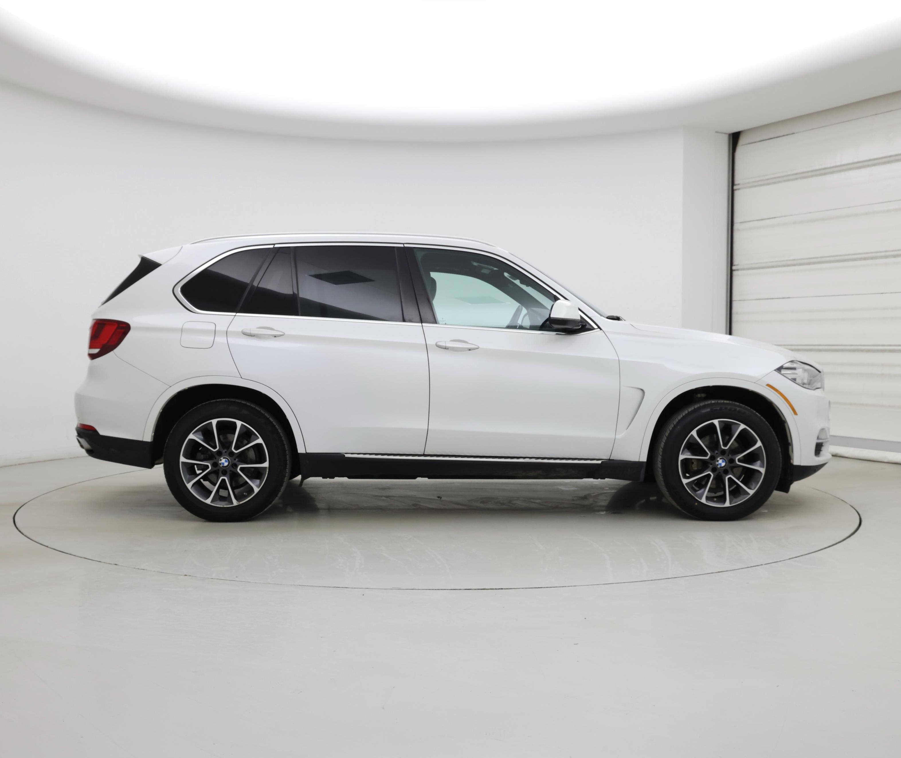 Thumbnail: 2018 BMW X5 - 7