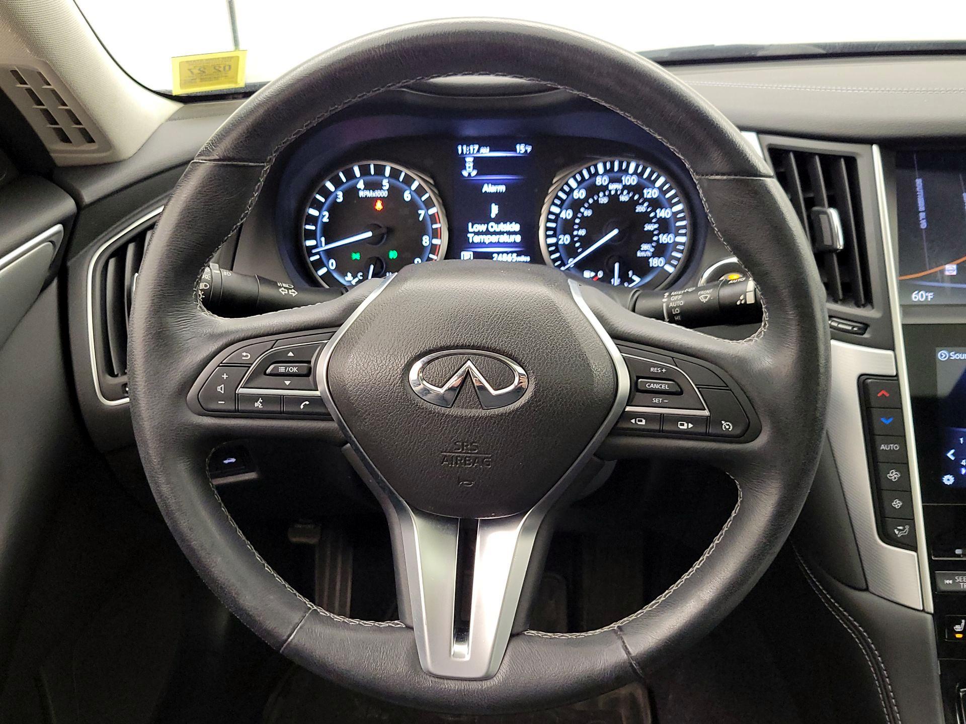 Thumbnail: 2019 INFINITI Q50 - 10