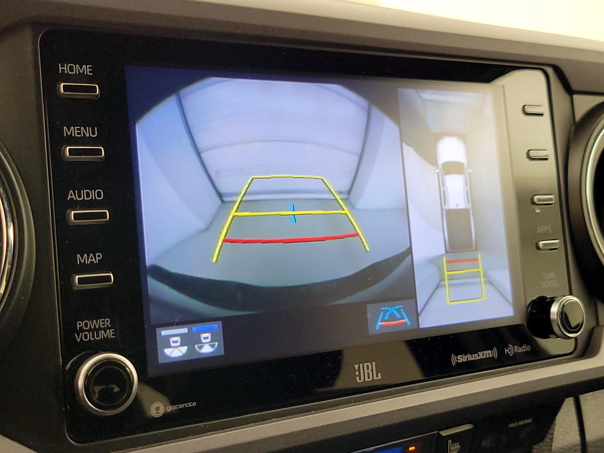 Thumbnail: 2023 Toyota Tacoma - 15