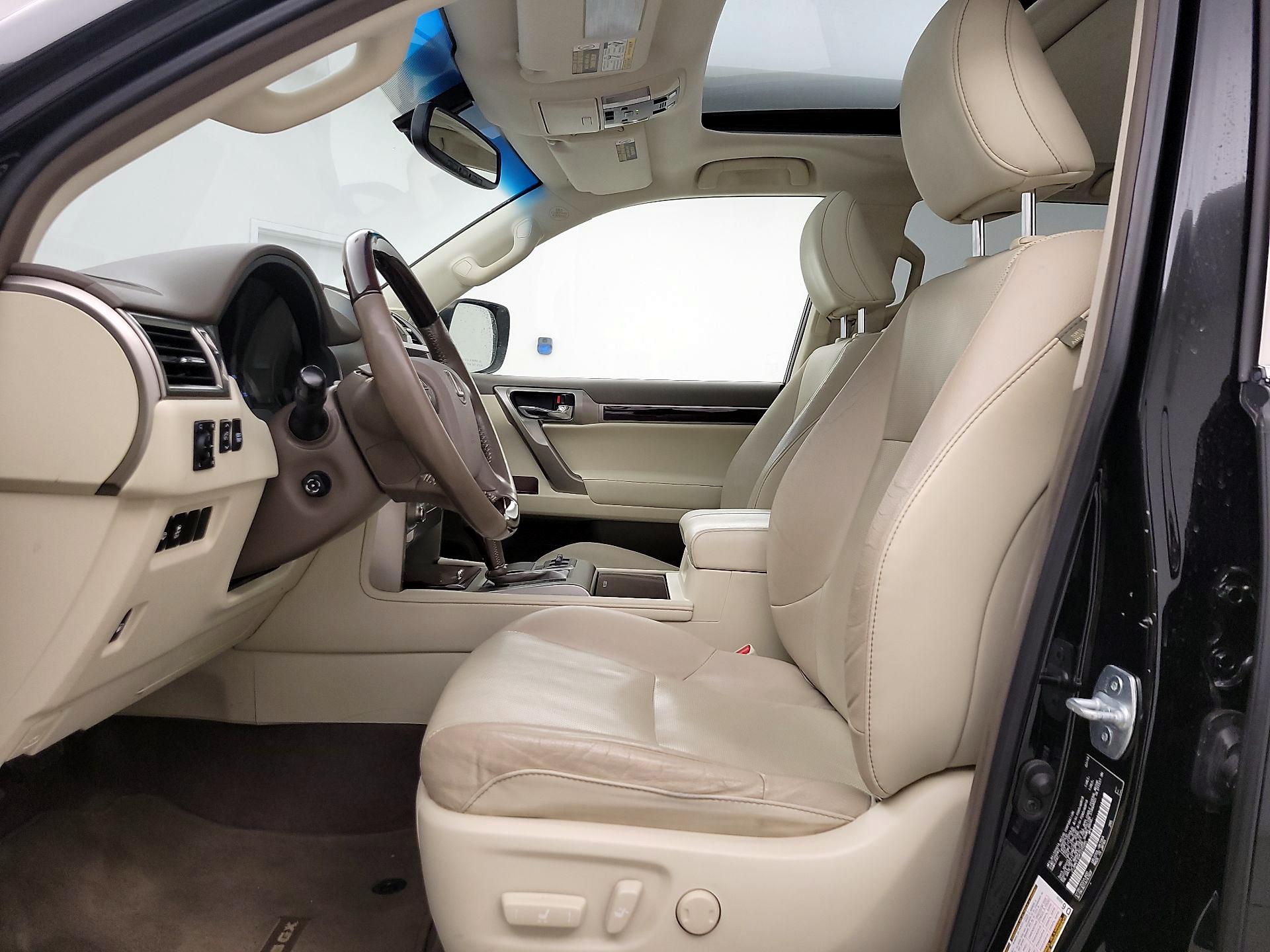 Thumbnail: 2019 Lexus GX - 11