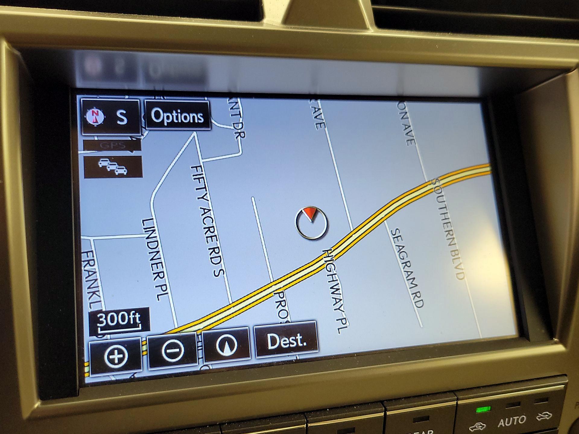 Thumbnail: 2019 Lexus GX - 14